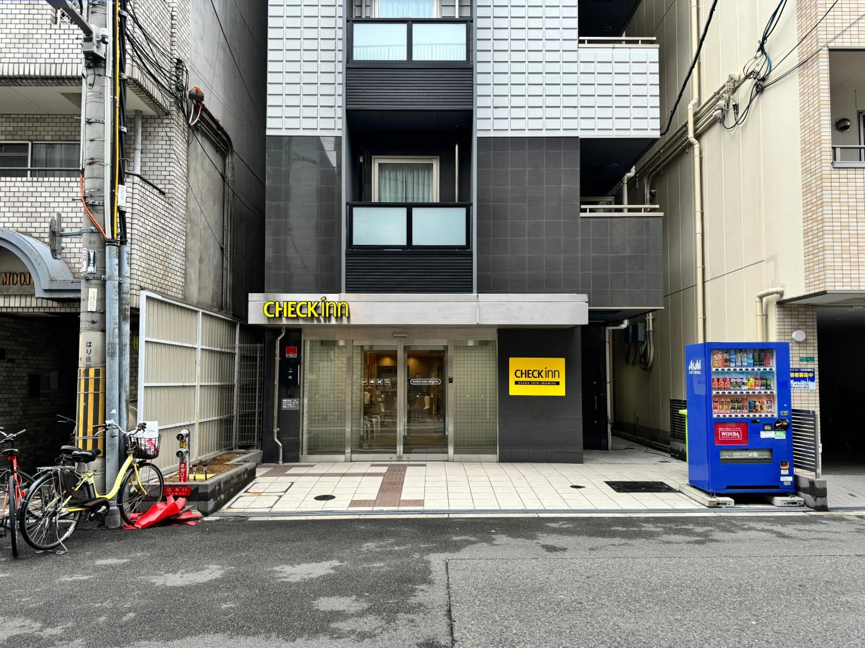 Property building in CHECKinn Osaka Shinimamiya