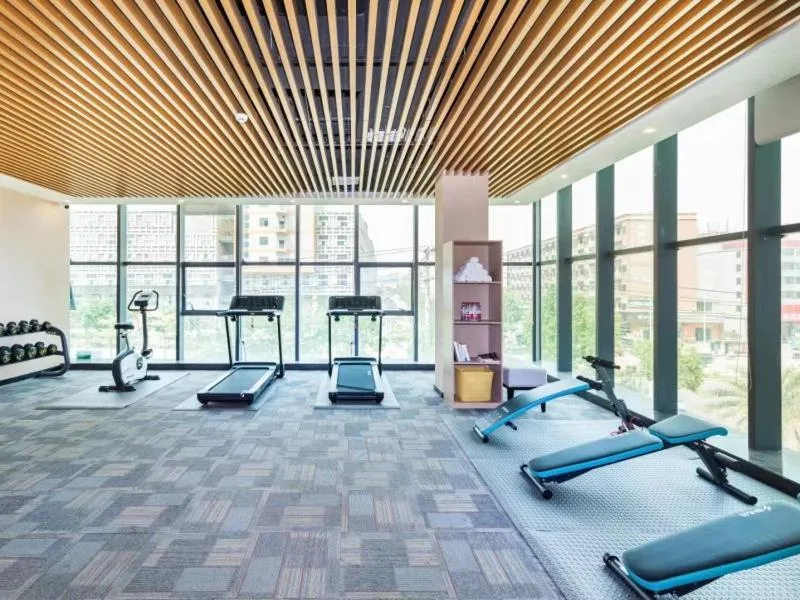 GreenTree Eastern Hotel Shenzhen Pinghu Hua'nan City Hehua Subway Station