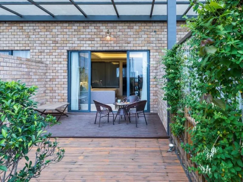 GreenTree Eastern Hotel Shenzhen Pinghu Hua'nan City Hehua Subway Station