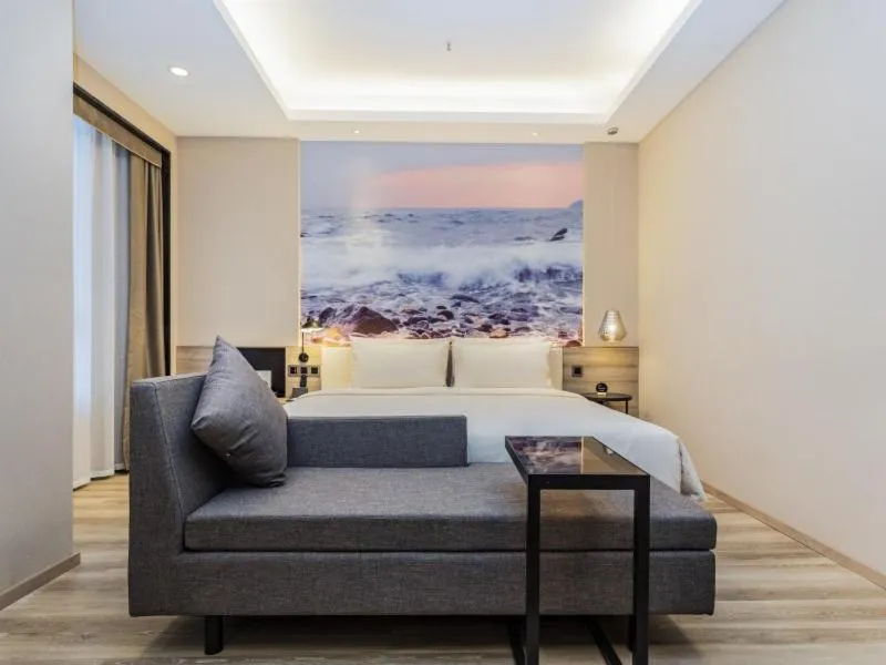 GreenTree Eastern Hotel Shenzhen Pinghu Hua'nan City Hehua Subway Station