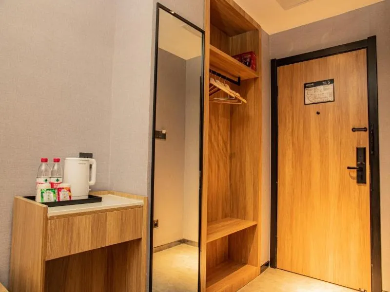 GreenTree Inn Express Hotel Fuyang Development Zone Oriental Pearl