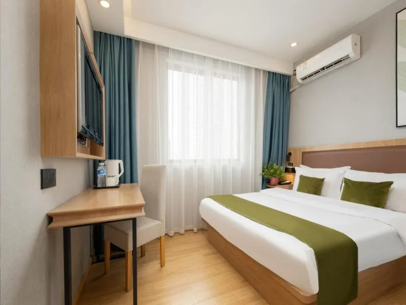 GreenTree Inn Express Hotel North Huaihai Road