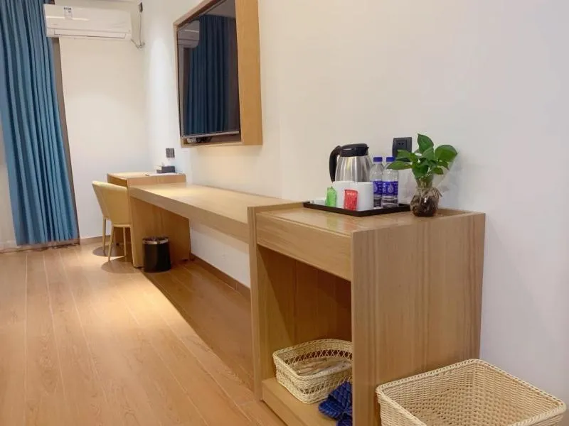 GreenTree Inn Guangdong Zhanjiang Donghai Island