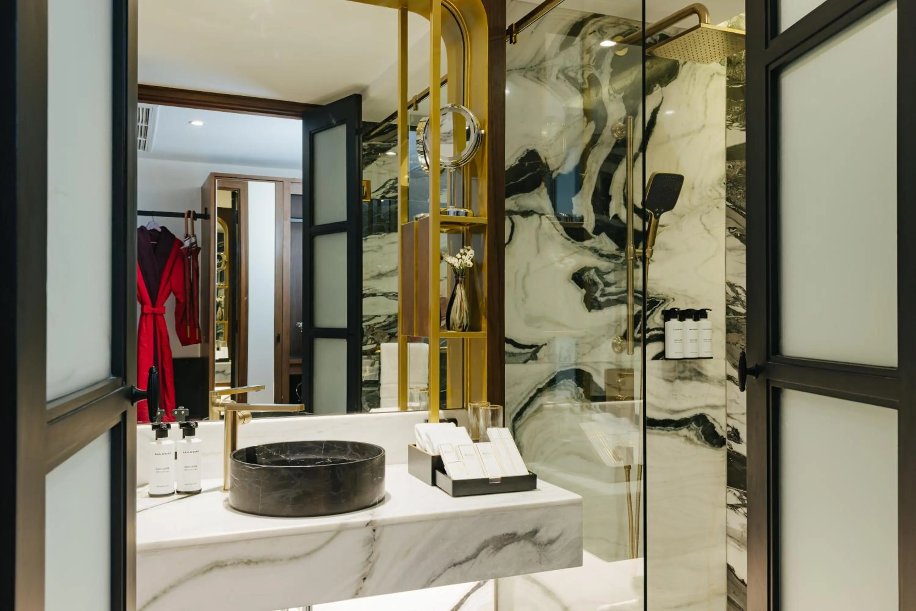 Bathroom in Hotel Sensai Nimman Chiang Mai - Adults Only