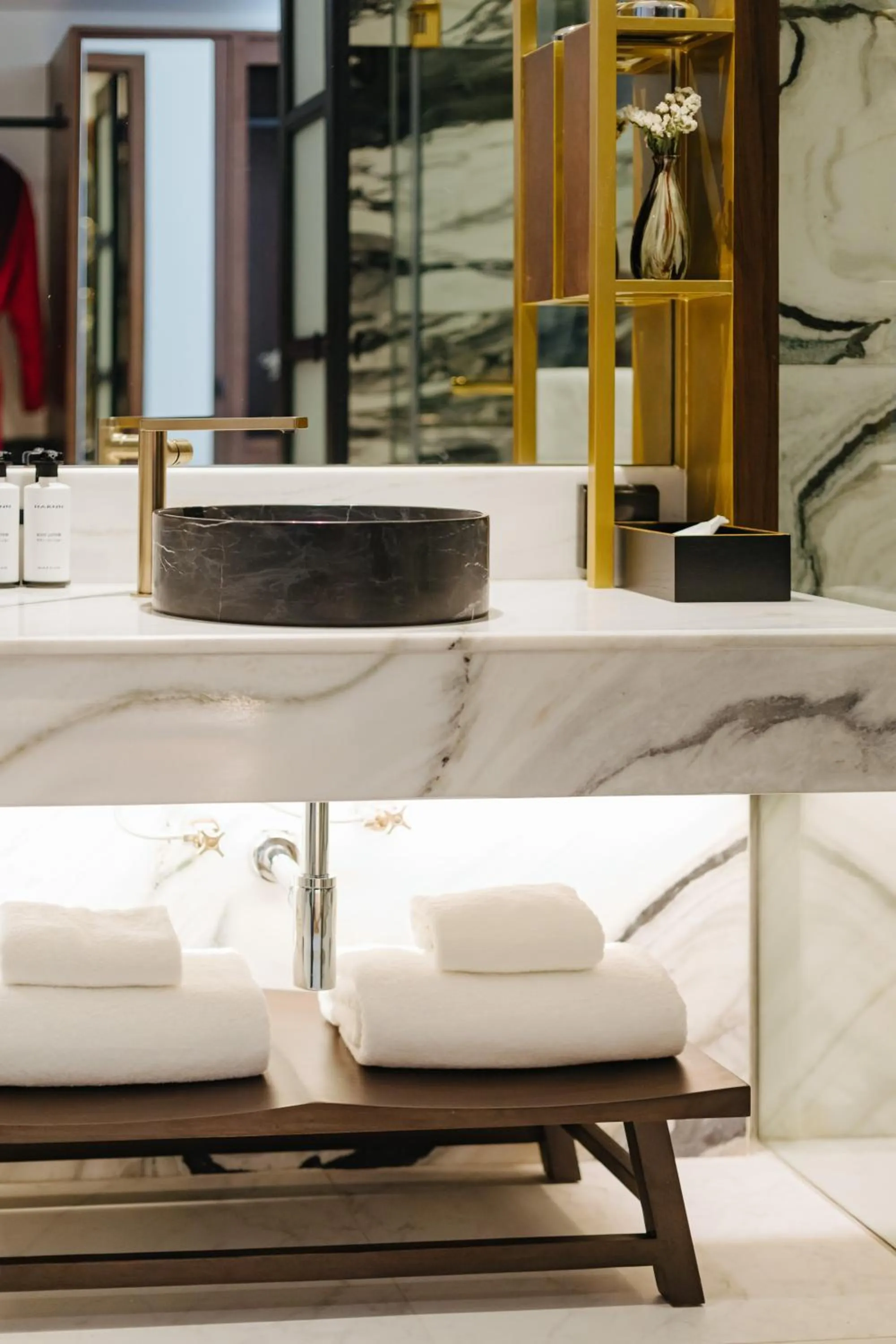 Bathroom, Bed in Hotel Sensai Nimman Chiang Mai - Adults Only