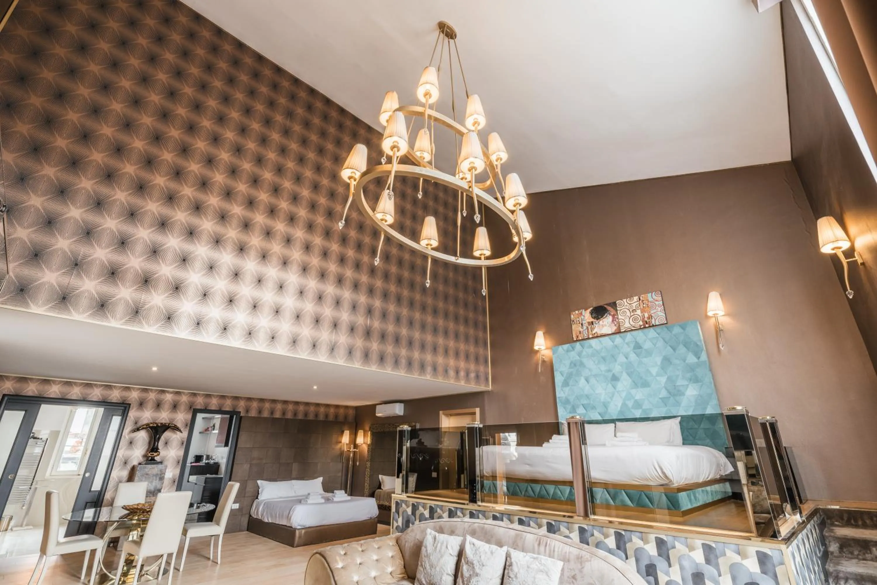 Bed in Penthouse Suite Rome - Private Suites