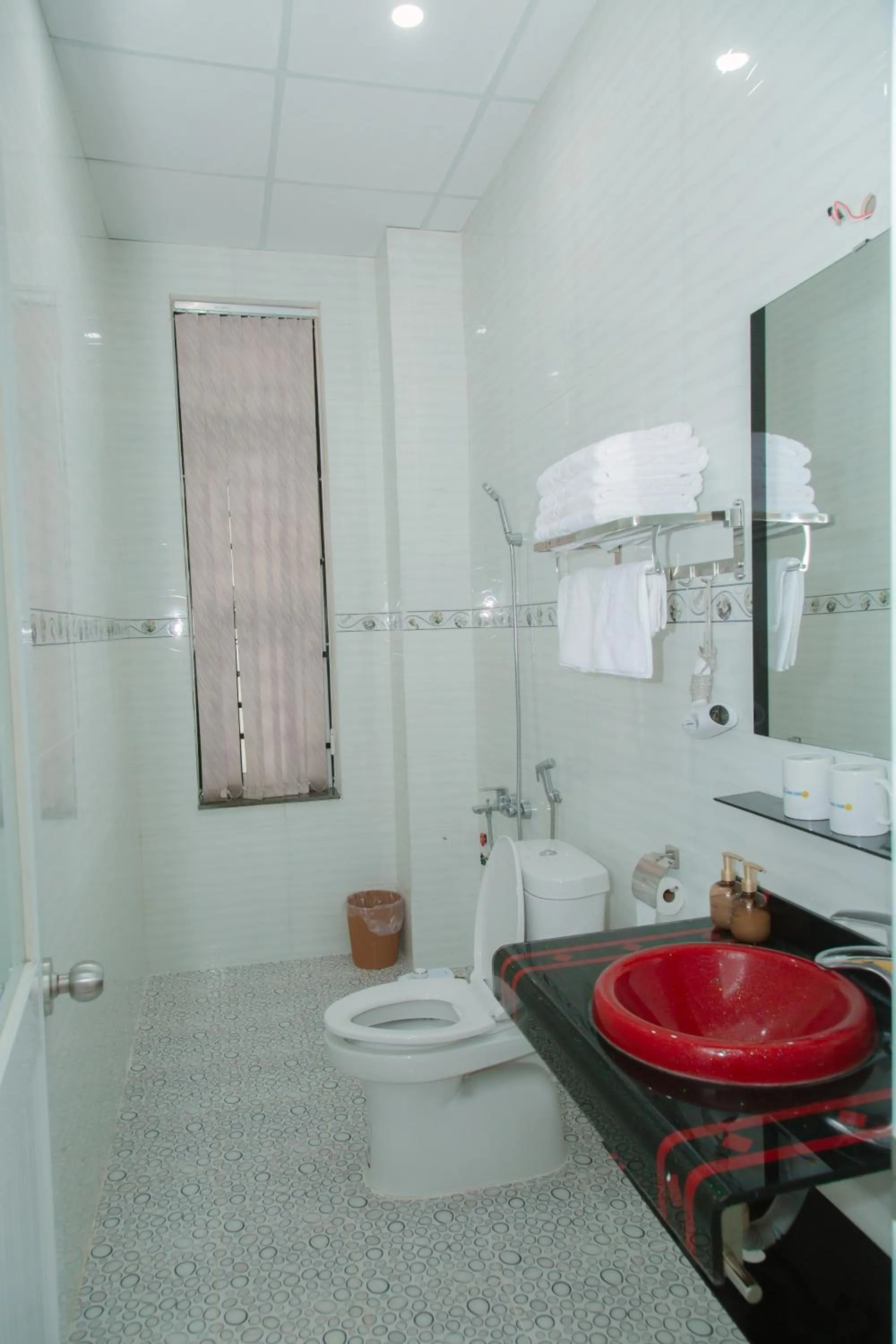 Shower in Minh Minh Nam 2 Hotel