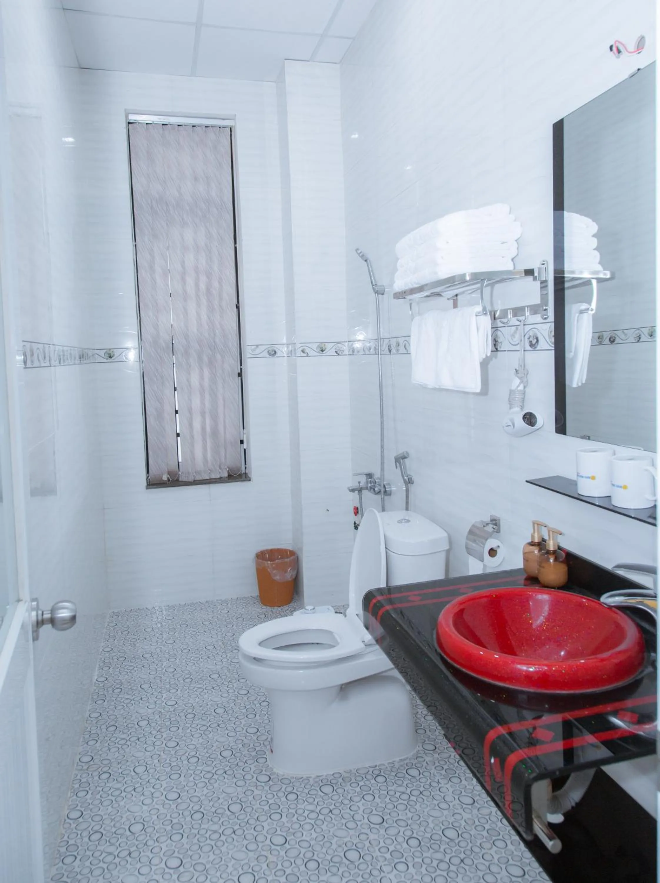 Shower in Minh Minh Nam 2 Hotel