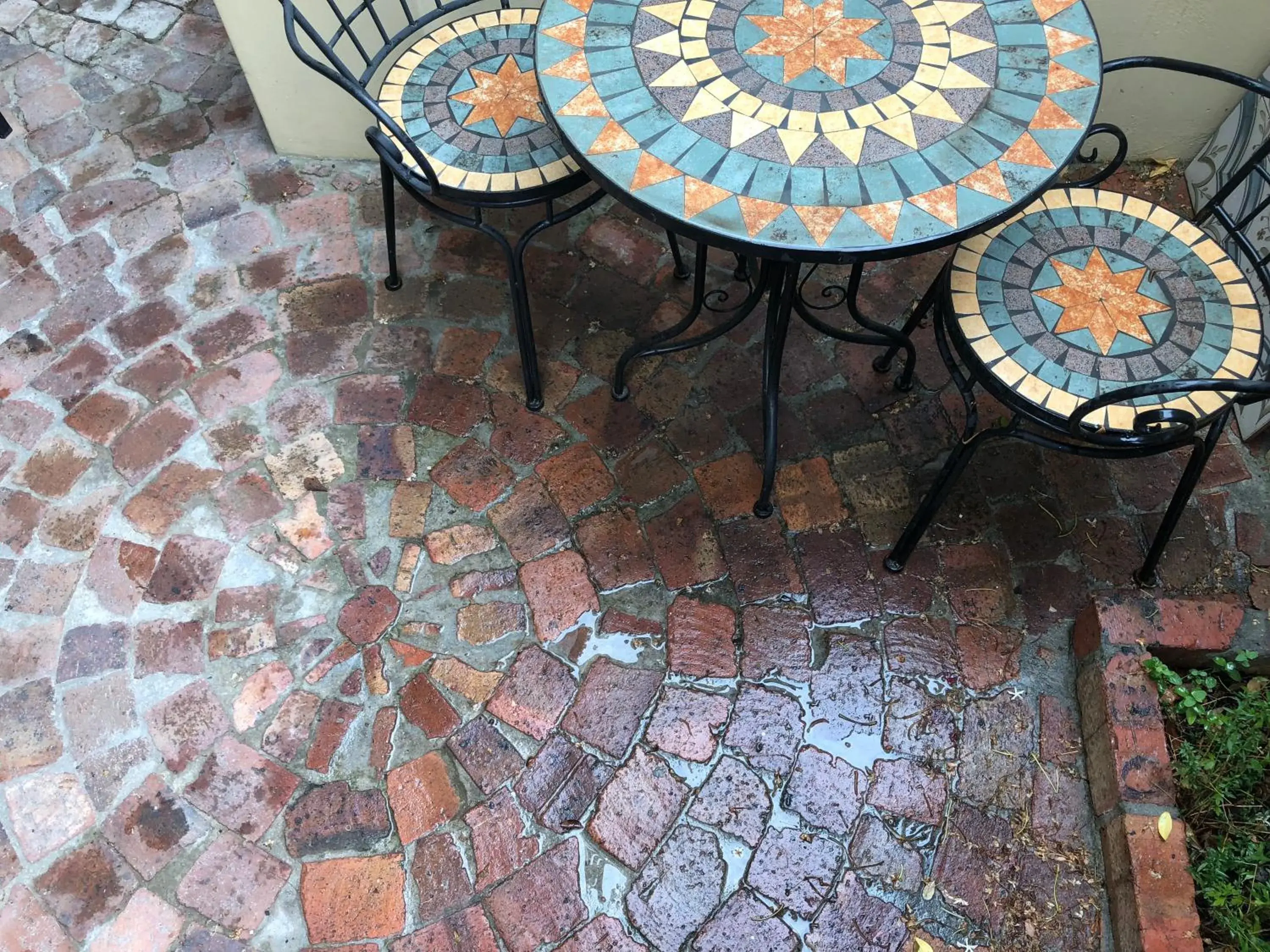 Twin Room with Private Entrance in 10 Alexander B&B Twin Room with Private Entrance in 10 Alexander B&B