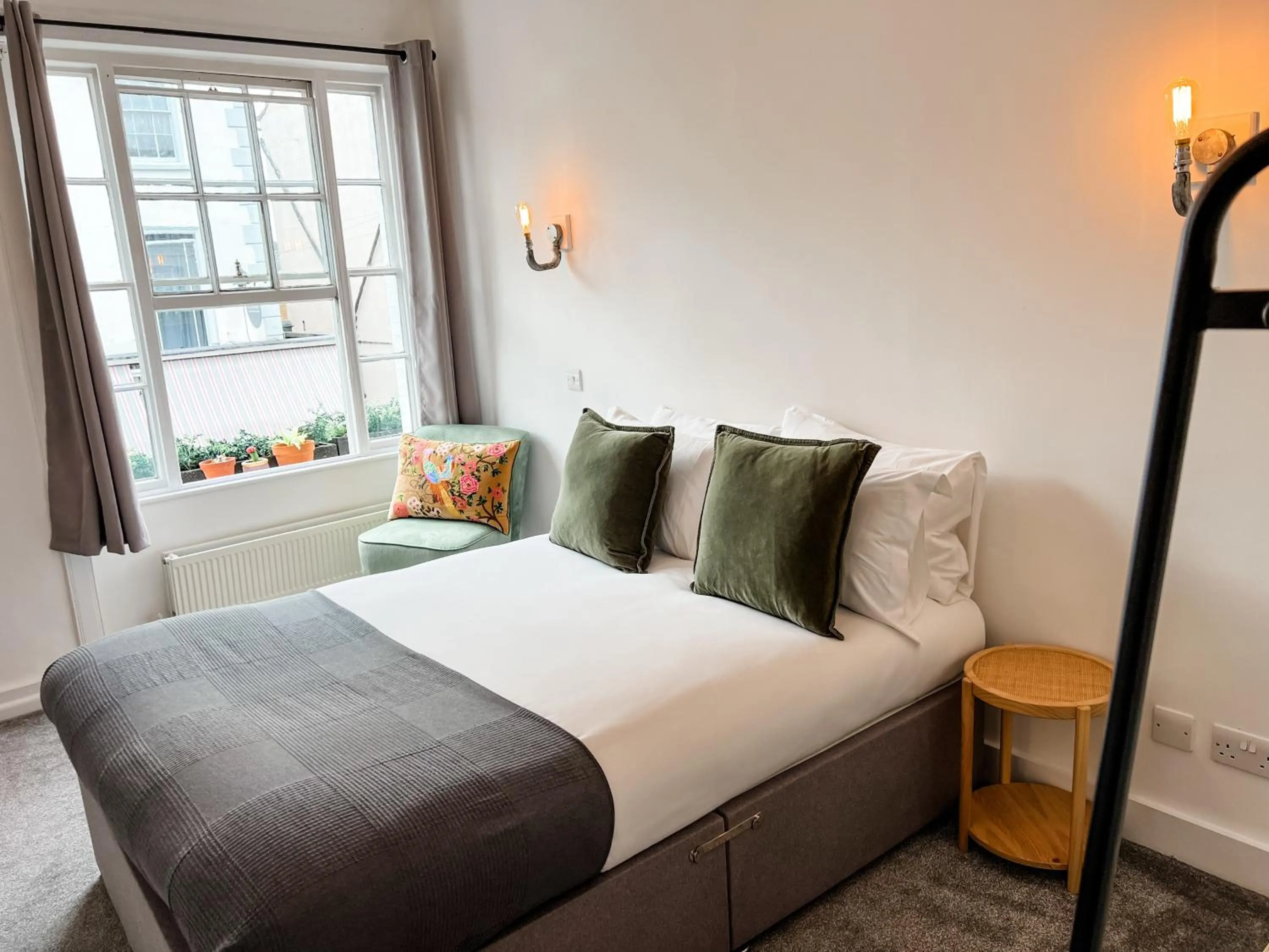 Bed in Dog and Whistle Pub