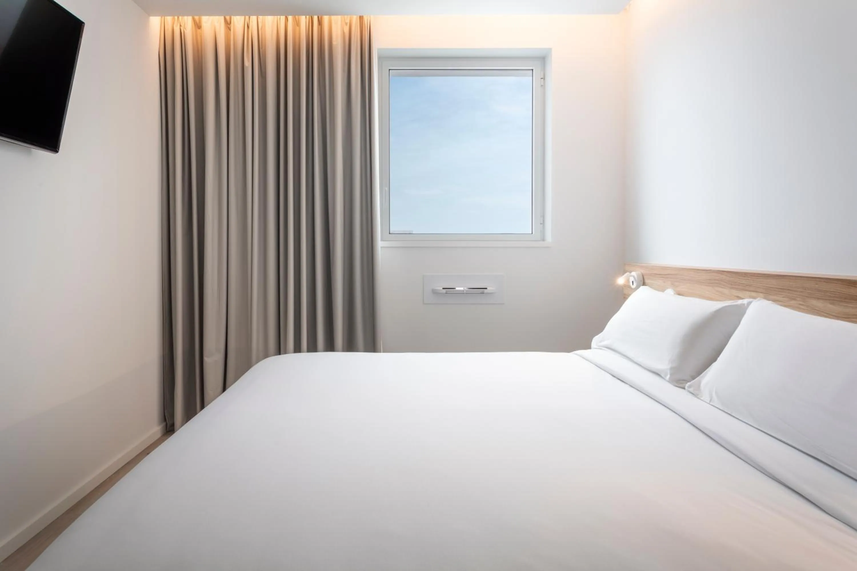 Bed in B&B HOTEL Vila do Conde