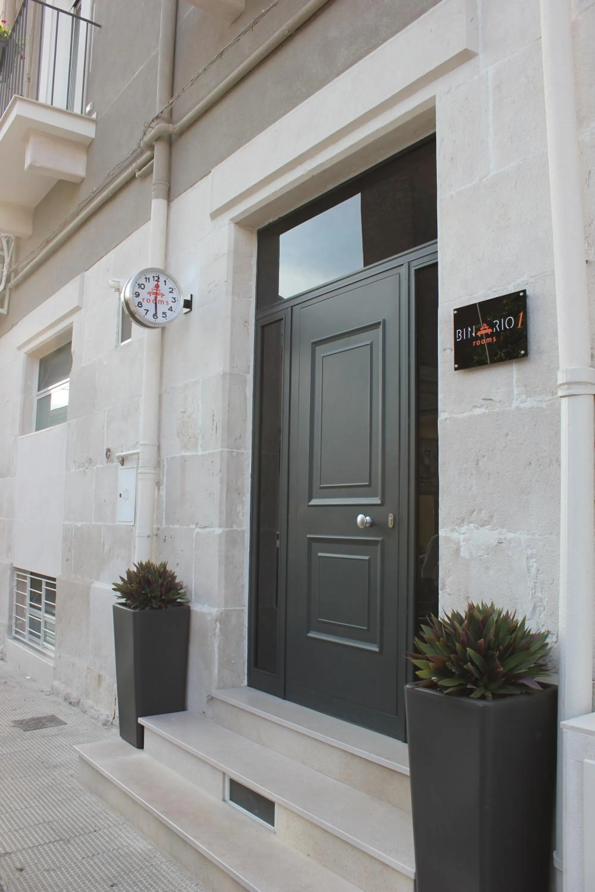 Facade/entrance in Binario1 Rooms