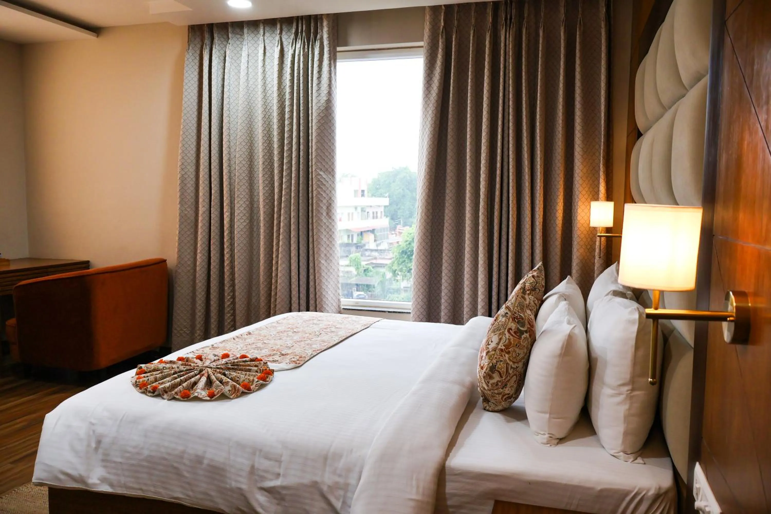 Bed in HHW Buddha Lineage