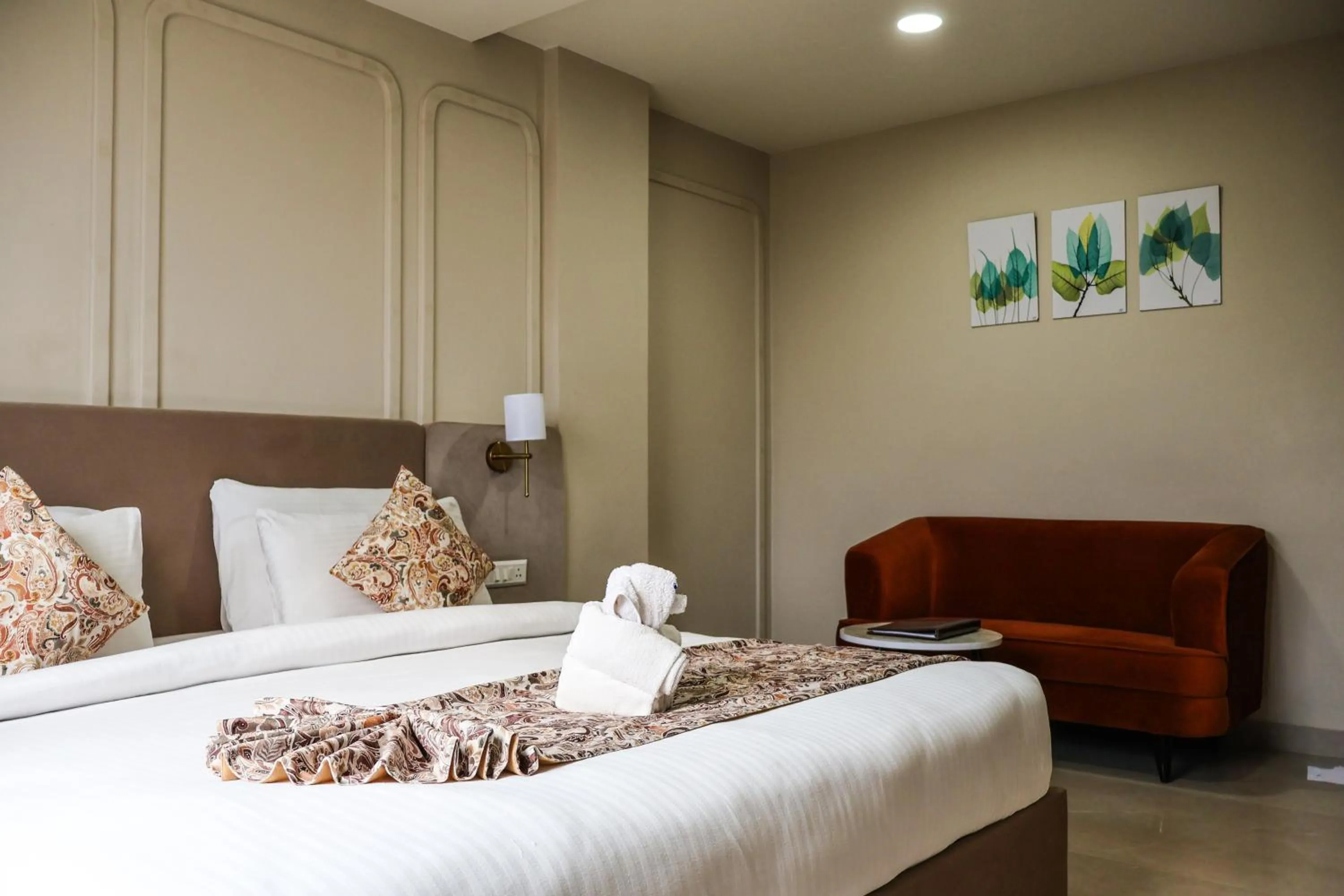 Bed in HHW Buddha Lineage