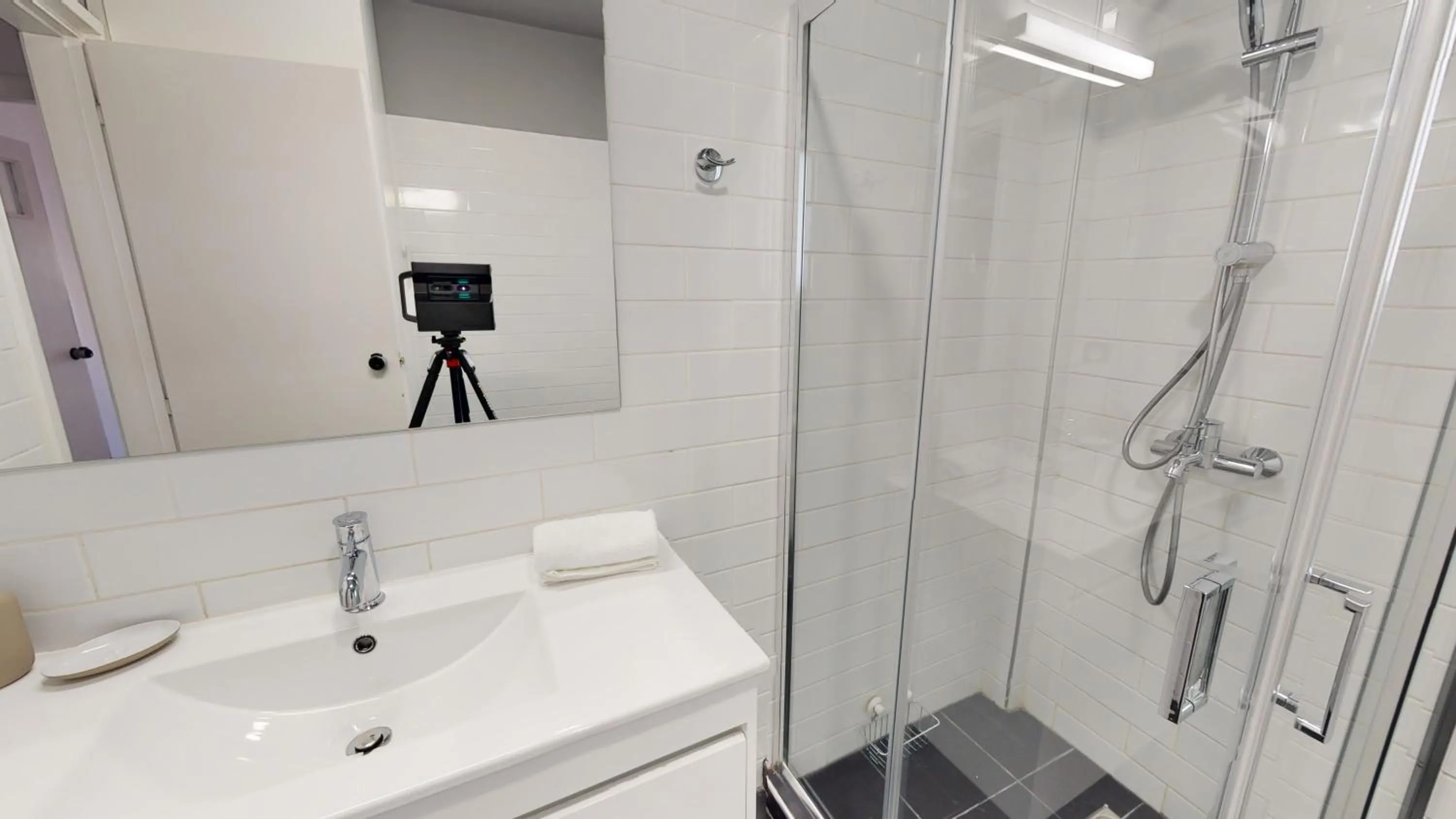 Shower in OneZeroTwo by Zoia Living