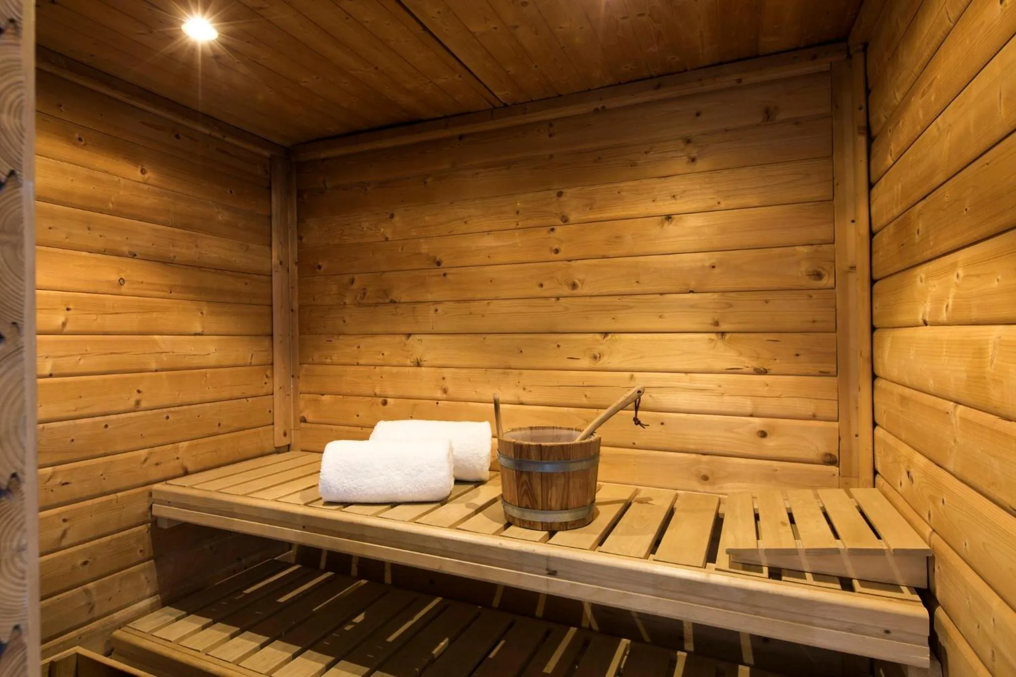 Photo of the whole room in Holiday Inn Eindhoven Centre by IHG