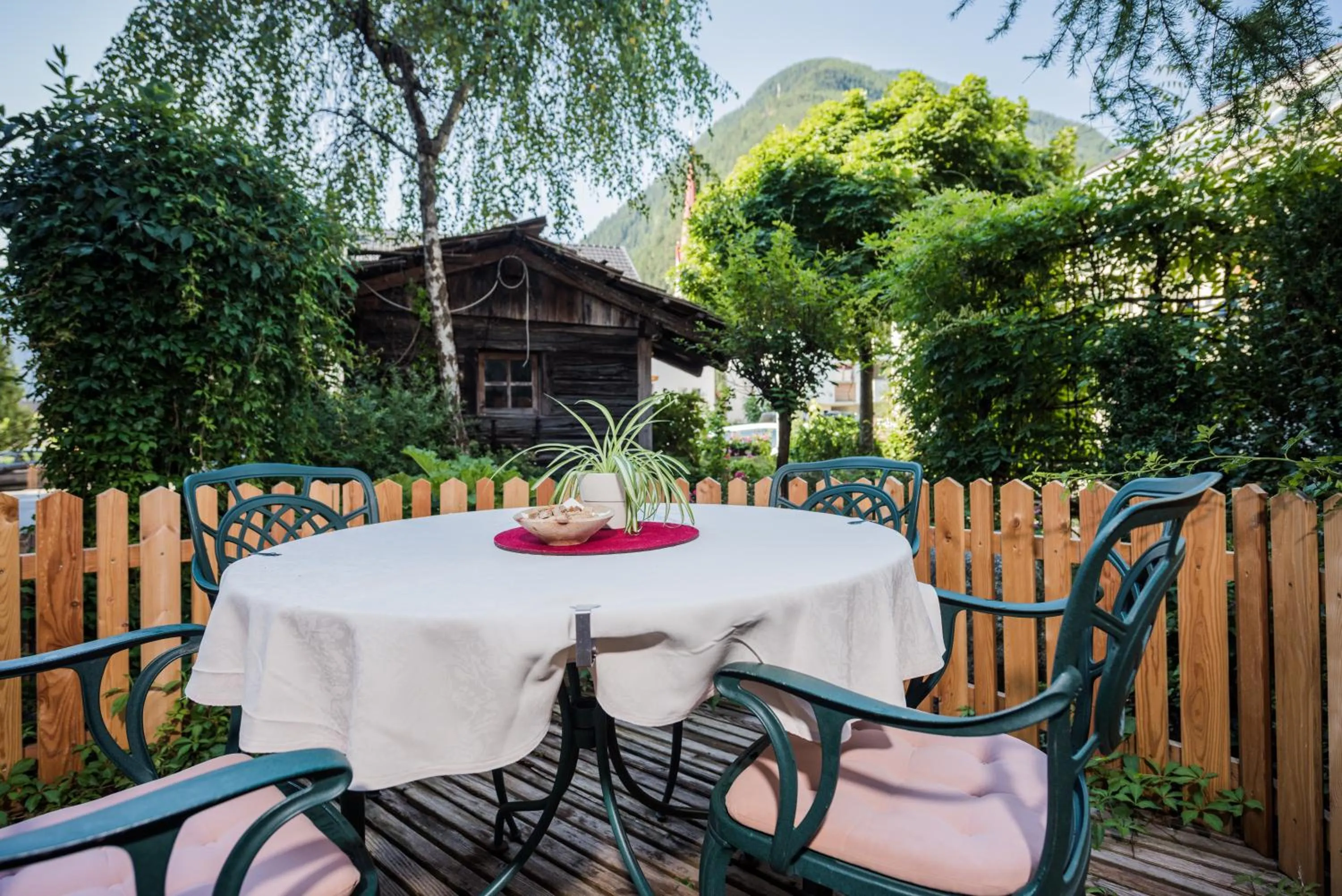 Garden in Hotel Mühlenerhof