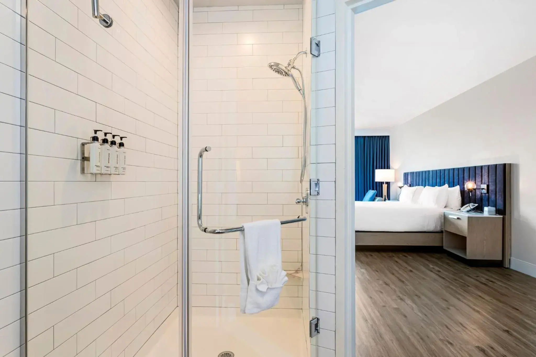 Premium King Room with Pool View in EVEN Hotel Waco - University Area by IHG Premium King Room with Pool View in EVEN Hotel Waco - University Area by IHG