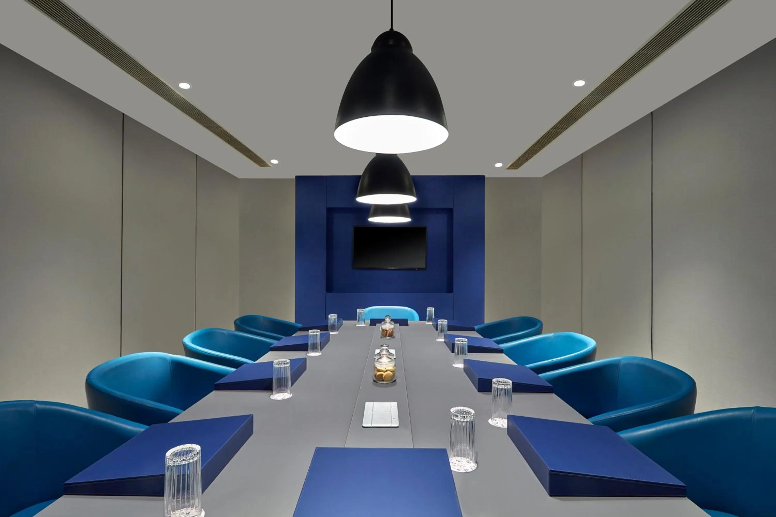 Banquet/Function facilities in Holiday Inn Express Bengaluru Bommasandra by IHG