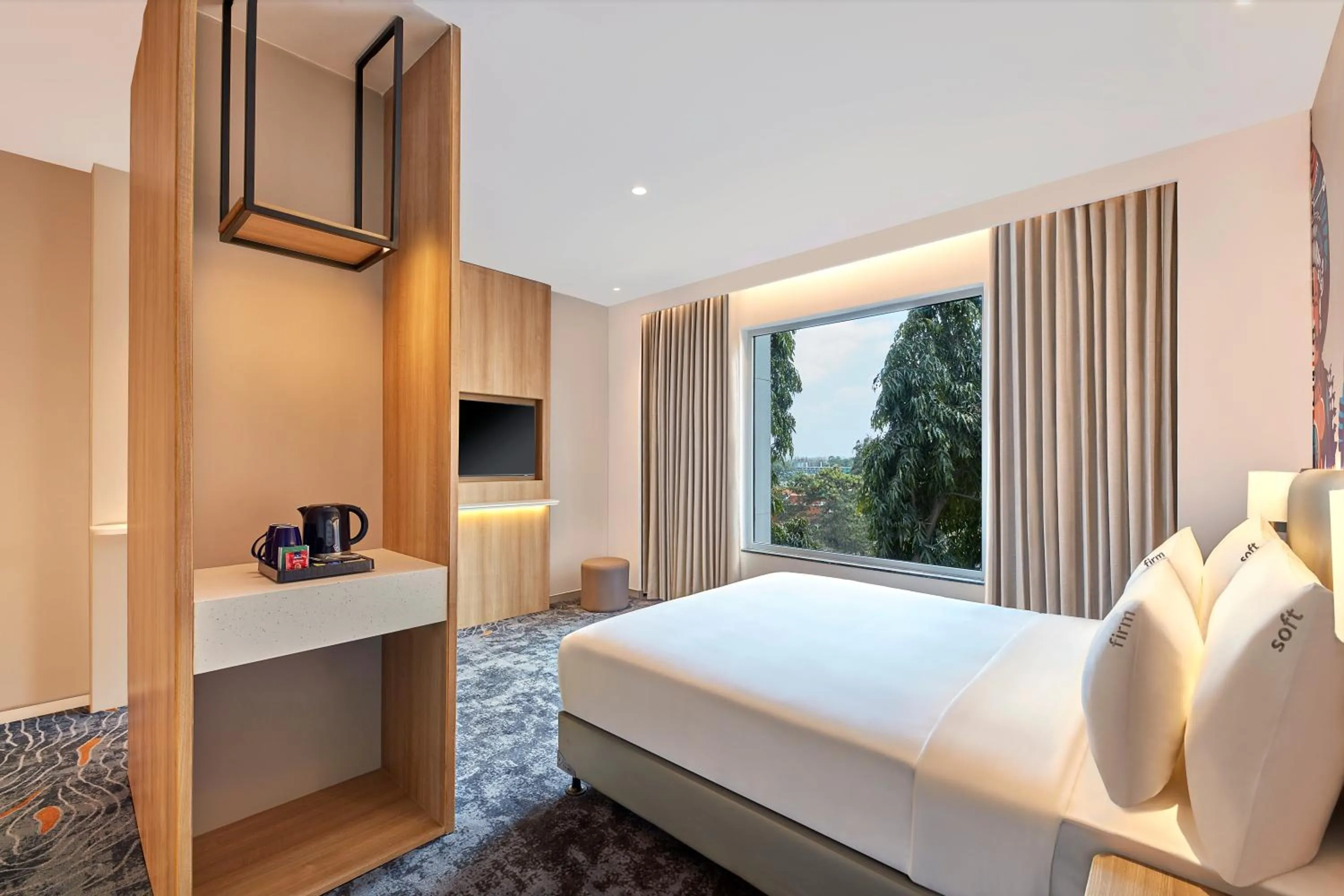 Bed in Holiday Inn Express Bengaluru Bommasandra by IHG