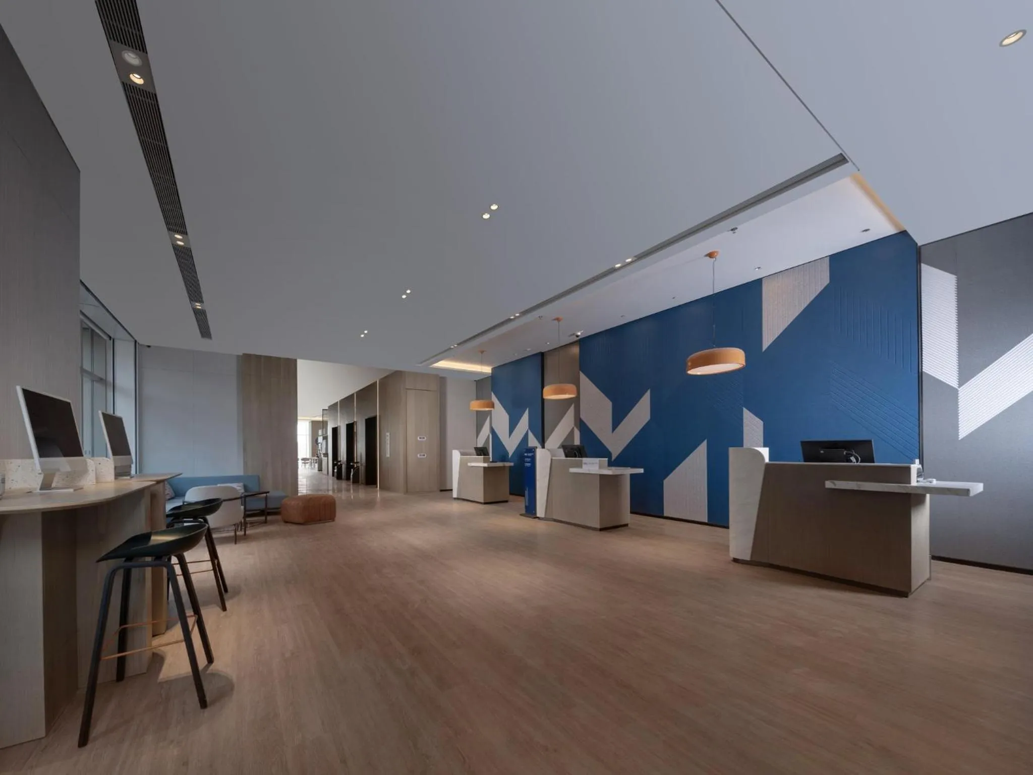 Property building in Holiday Inn Express Shenzhen Guangming Cloud Park by IHG