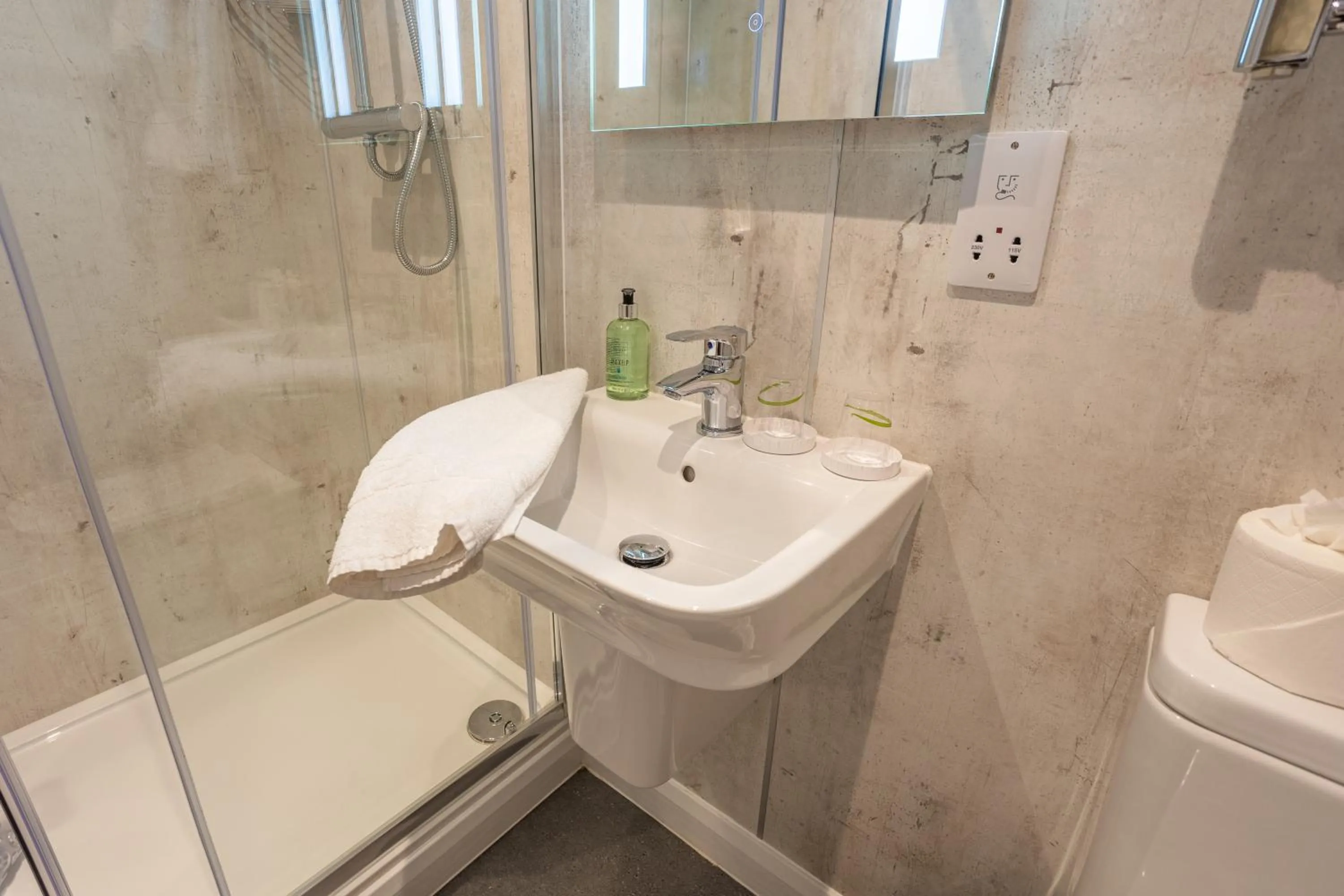 Bathroom in Ambleside Fell Rooms