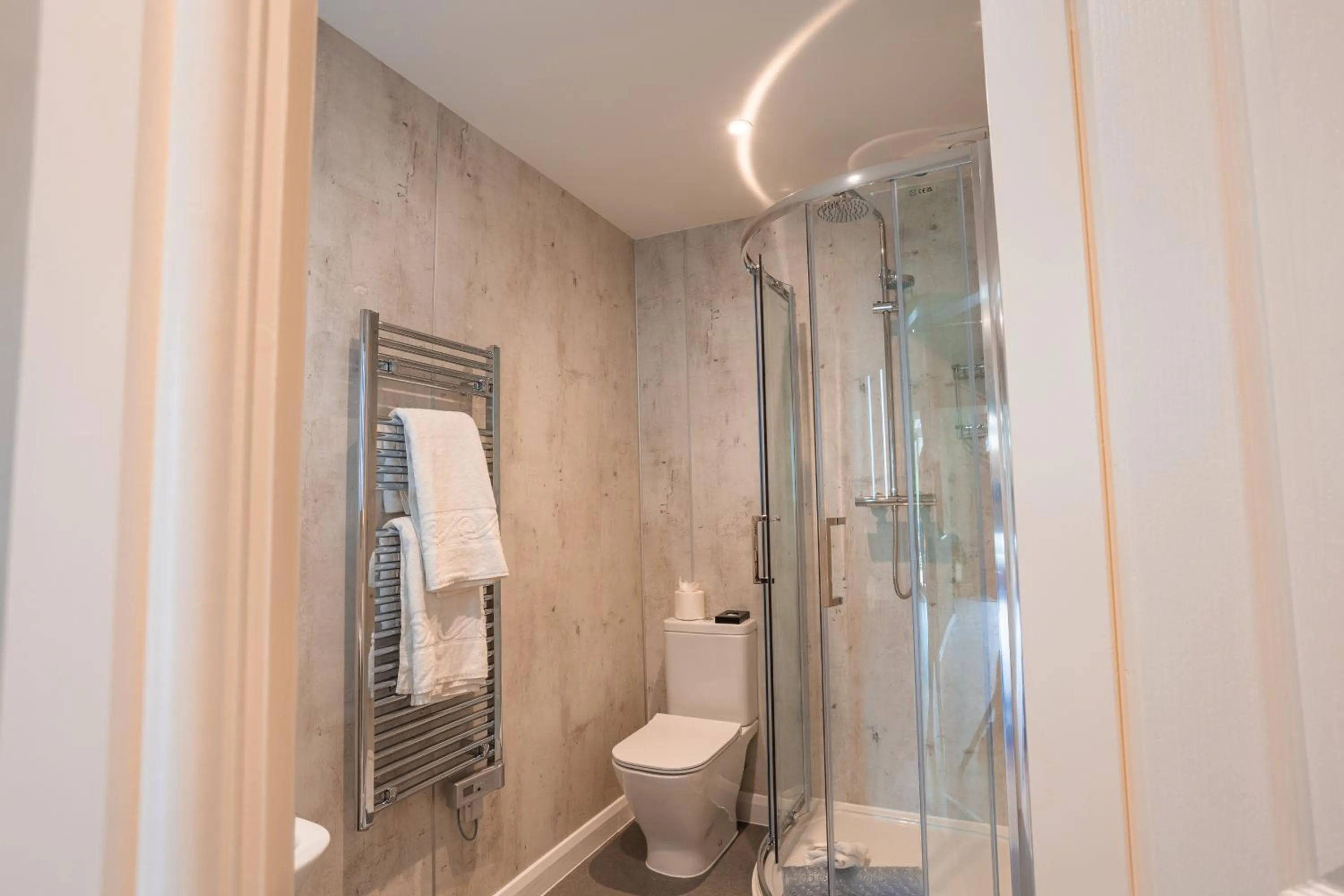 Bathroom in Ambleside Fell Rooms