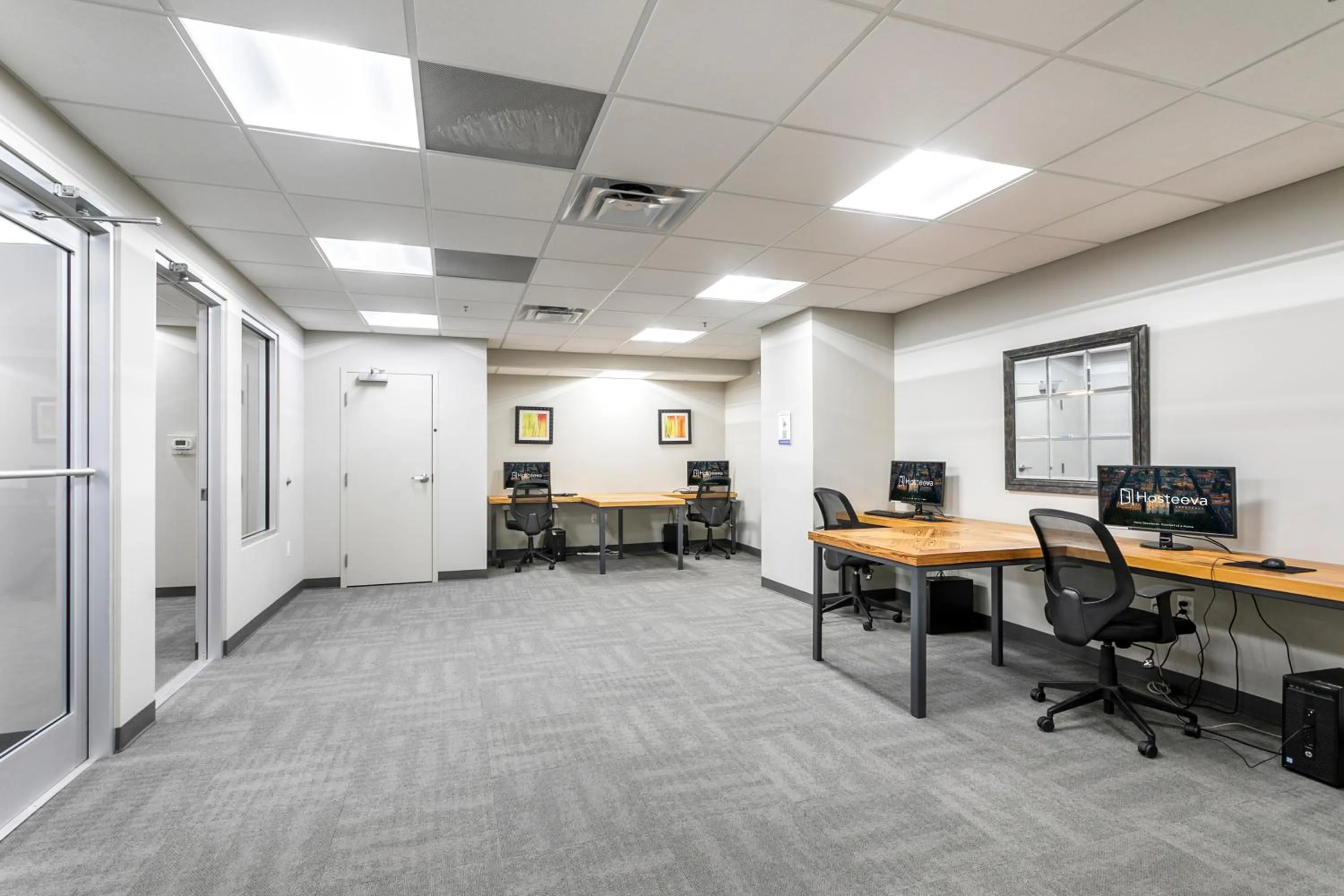 Meeting/conference room in Charming Studio Near French Quarter