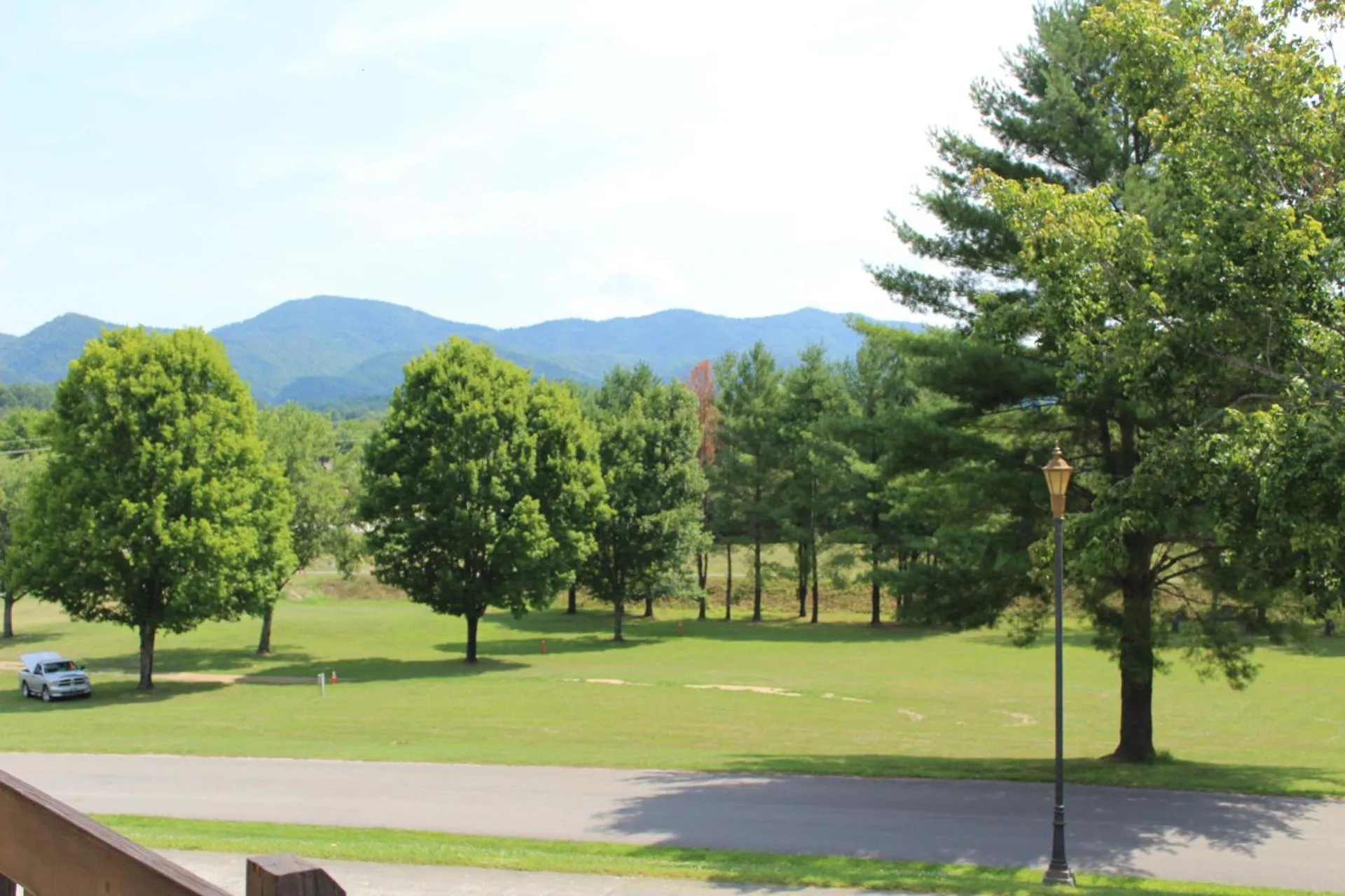 Mountain view in Highland Manor Inn