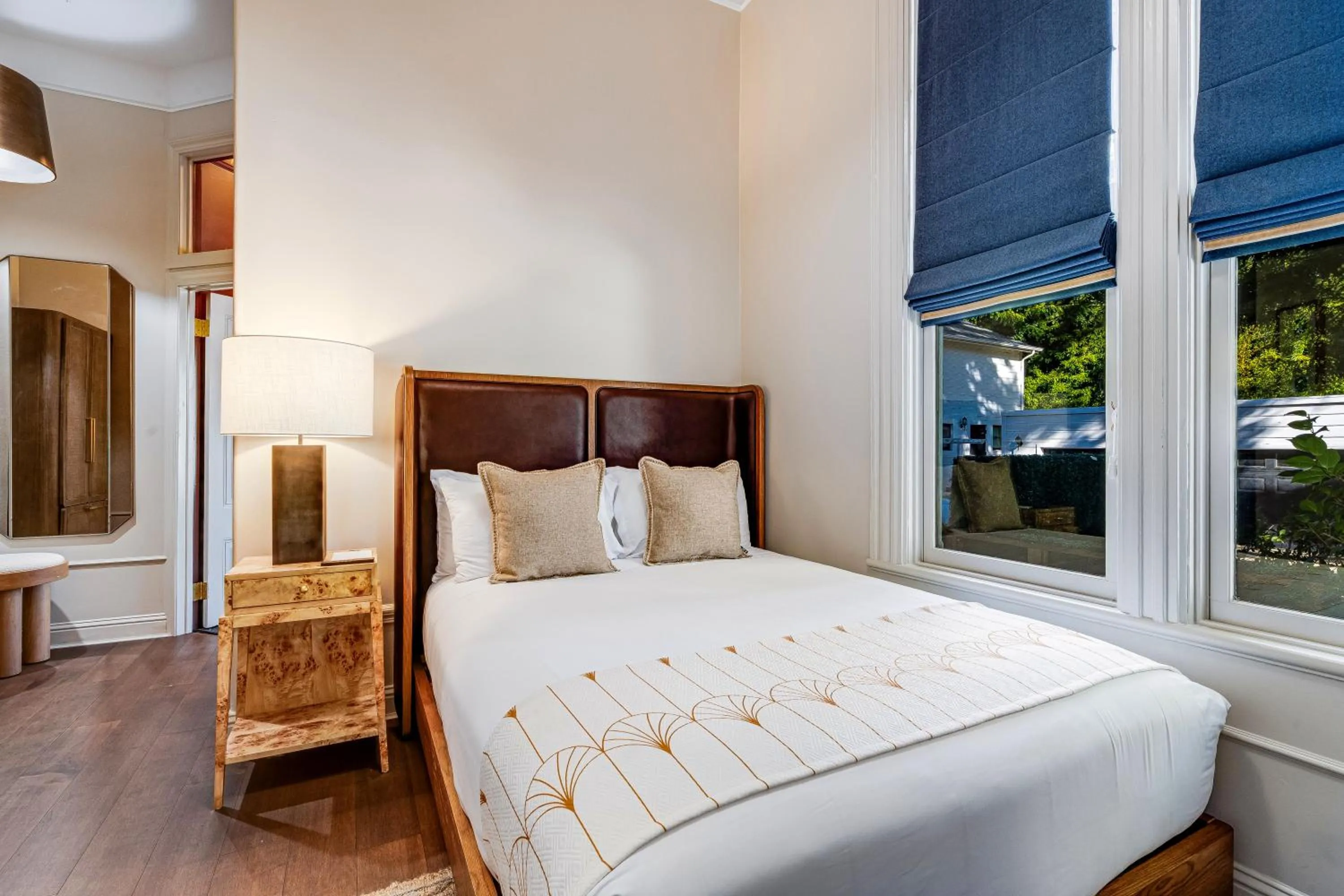 Bed in White House Napa