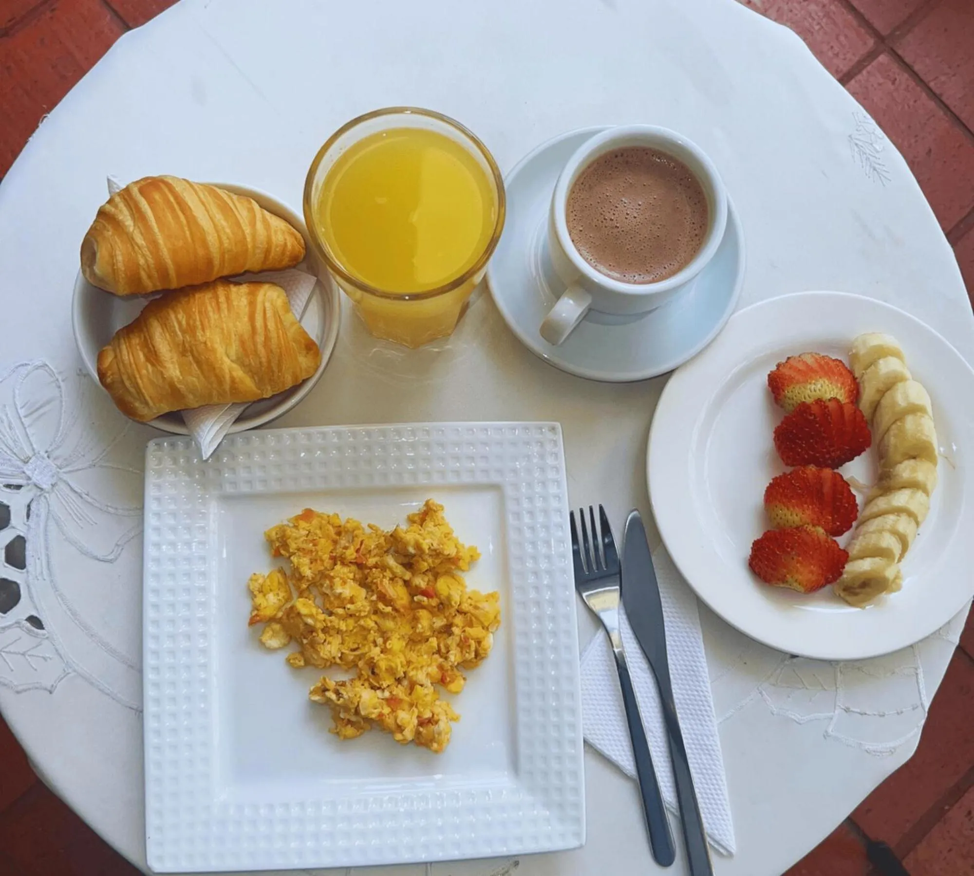 Breakfast in Titas House Bogota