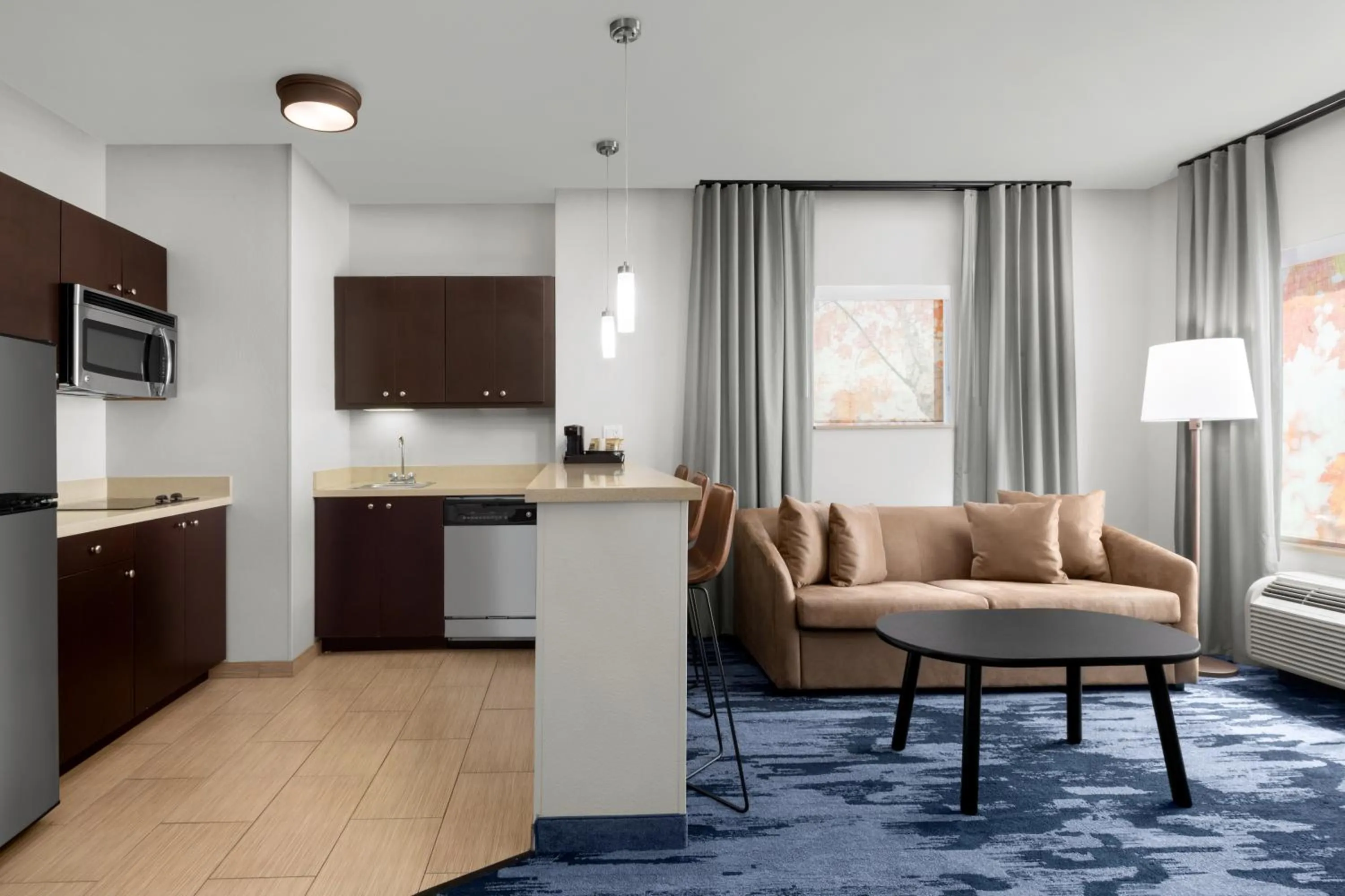 Guests in Fairfield Inn & Suites Riverside Corona/Norco