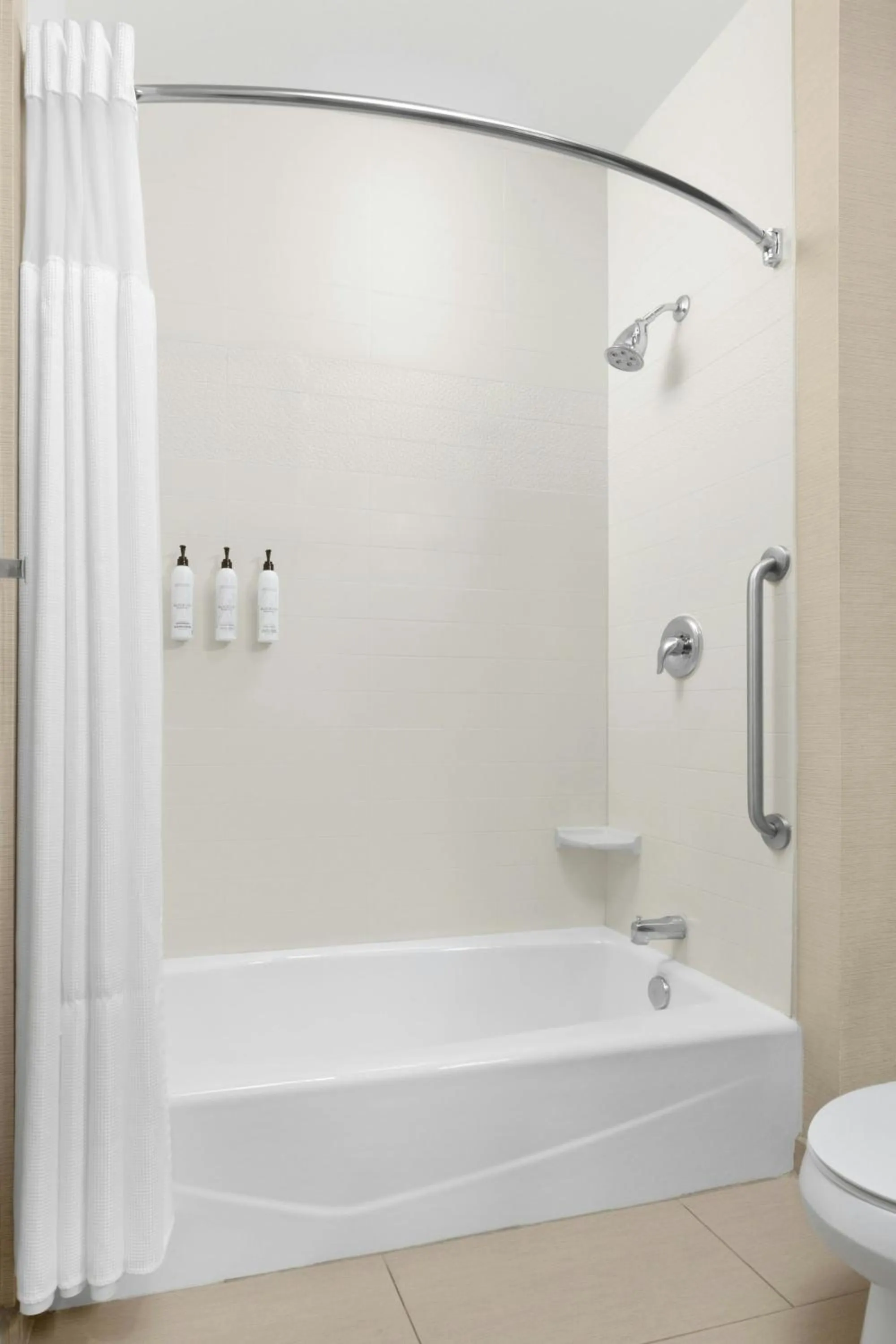 Bathroom in Fairfield Inn & Suites Riverside Corona/Norco