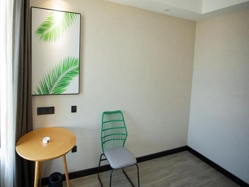 Thank Inn Plus Jiaozuo Mengzhou Sangpo Times New Town