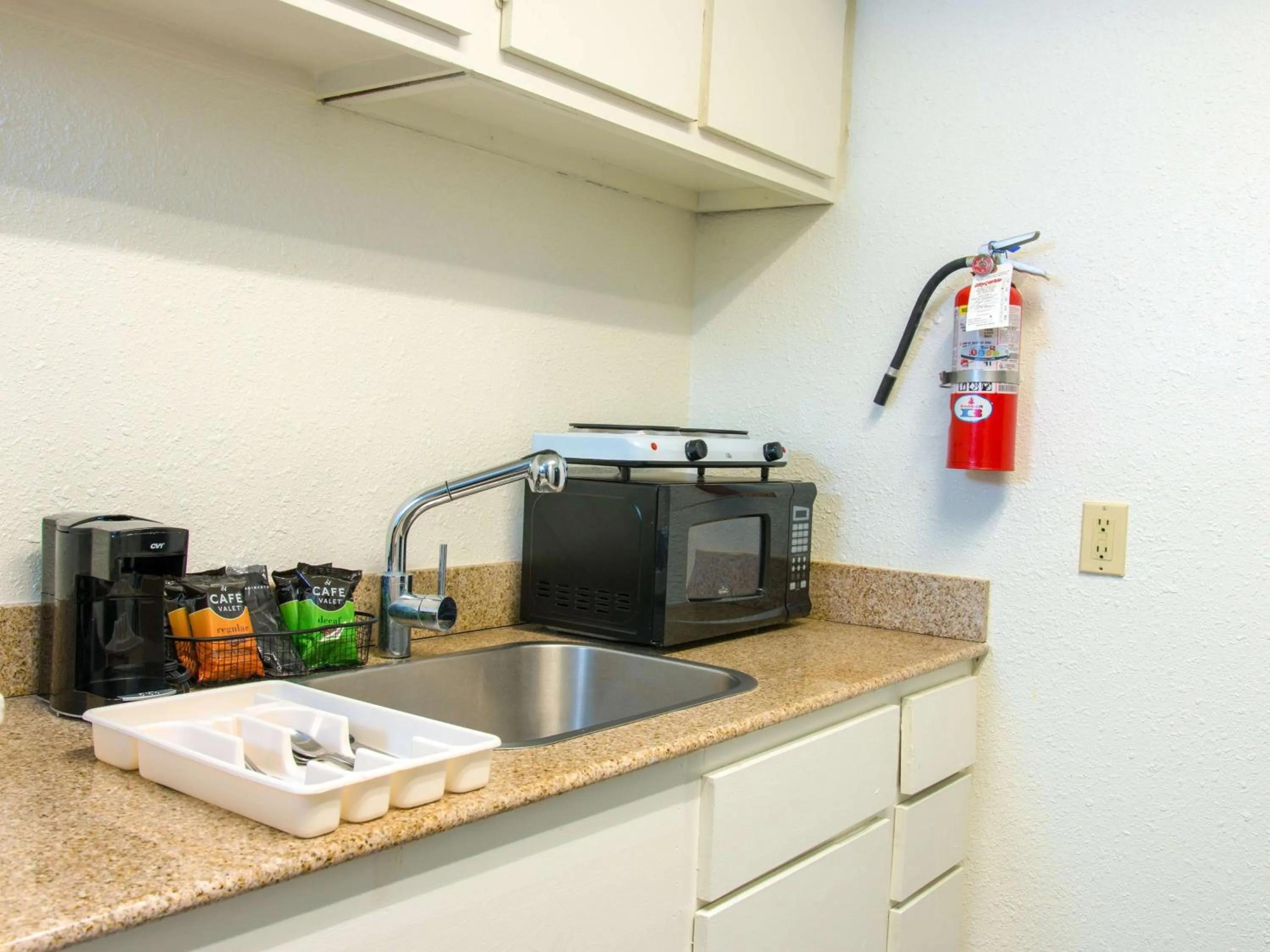 Kitchen or kitchenette in Studio 6-San Antonio, TX - Lackland AFB