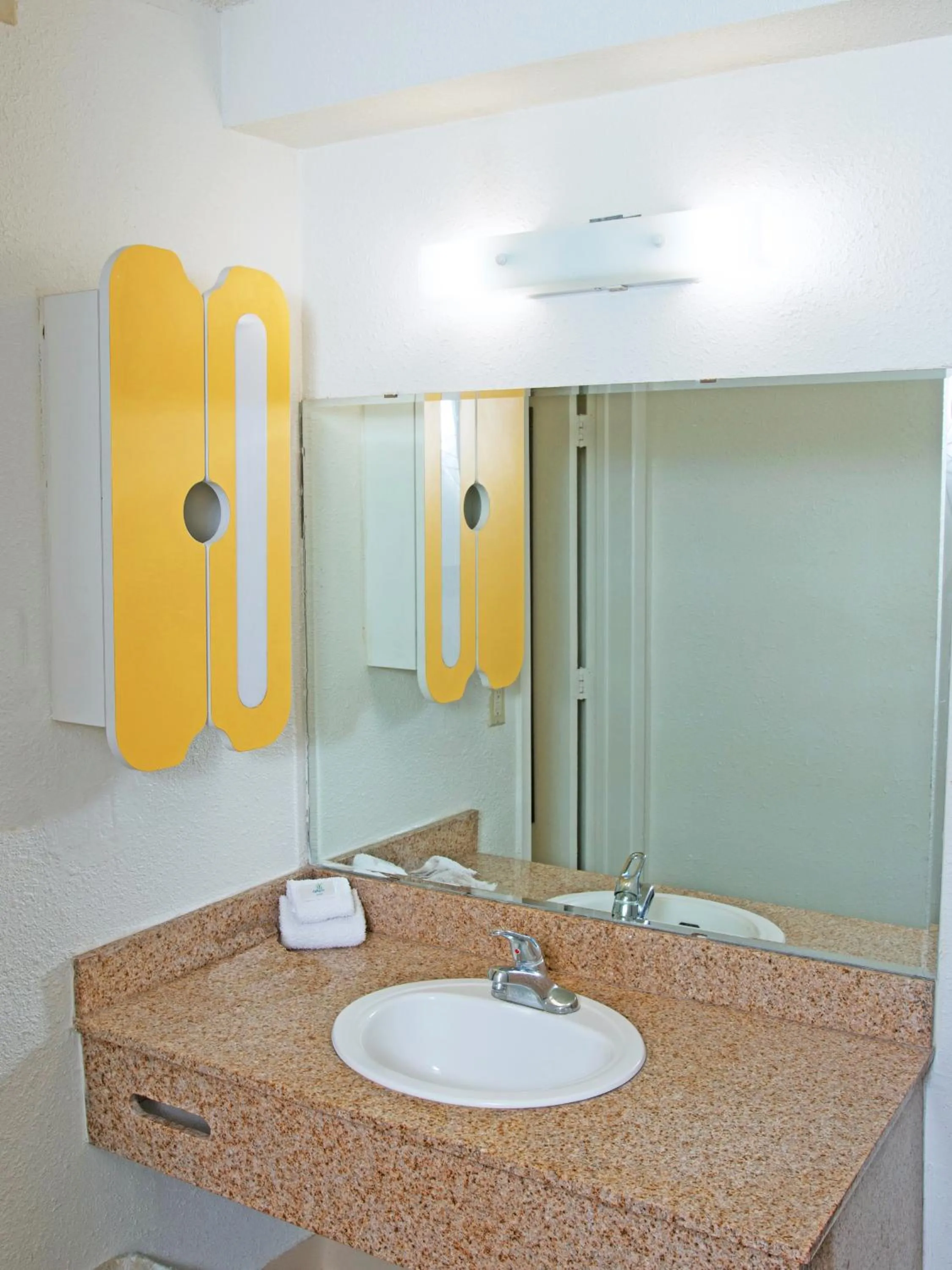 Bathroom in Studio 6-San Antonio, TX - Lackland AFB