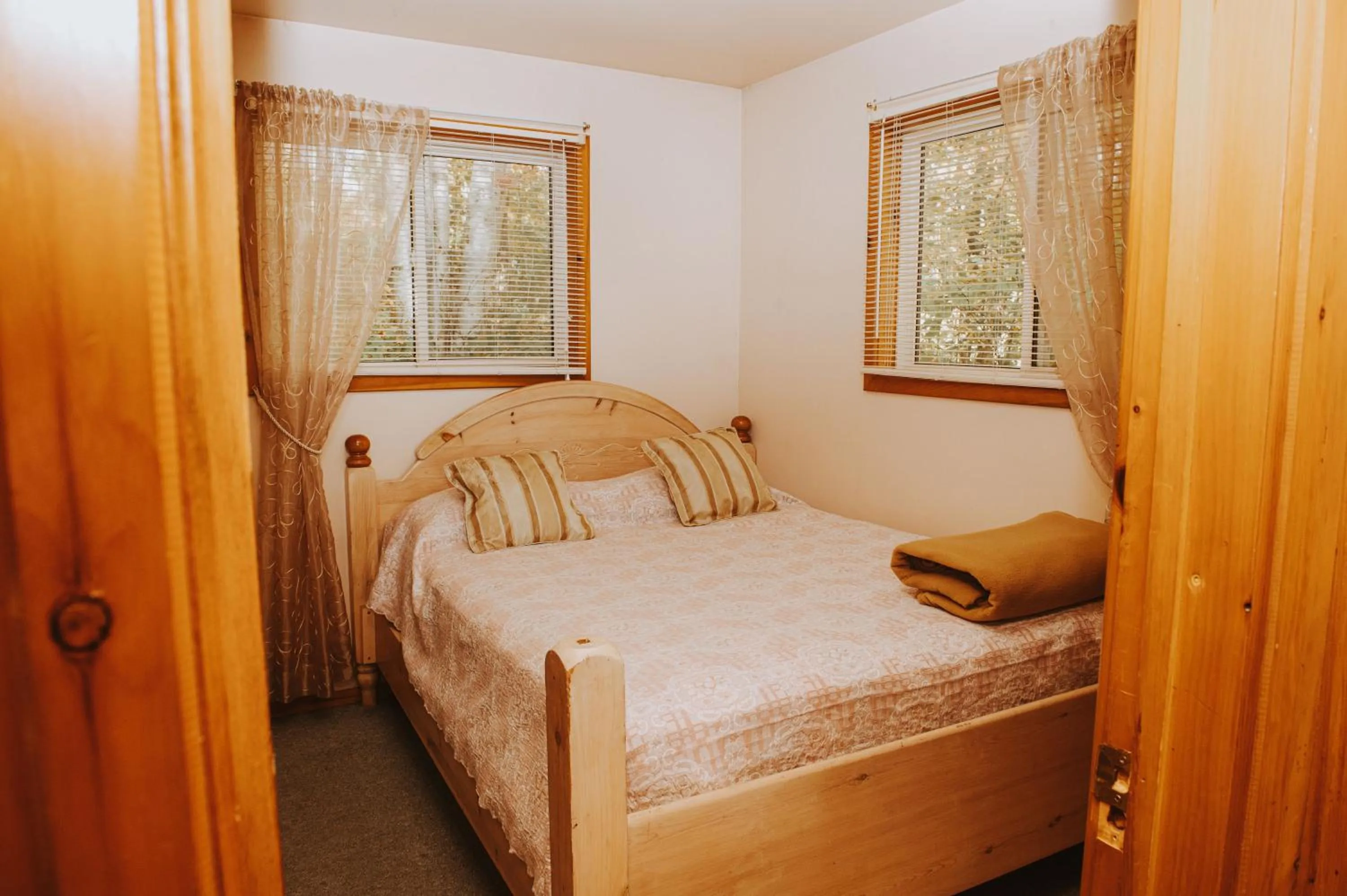 Bed in Lang Lake Resort