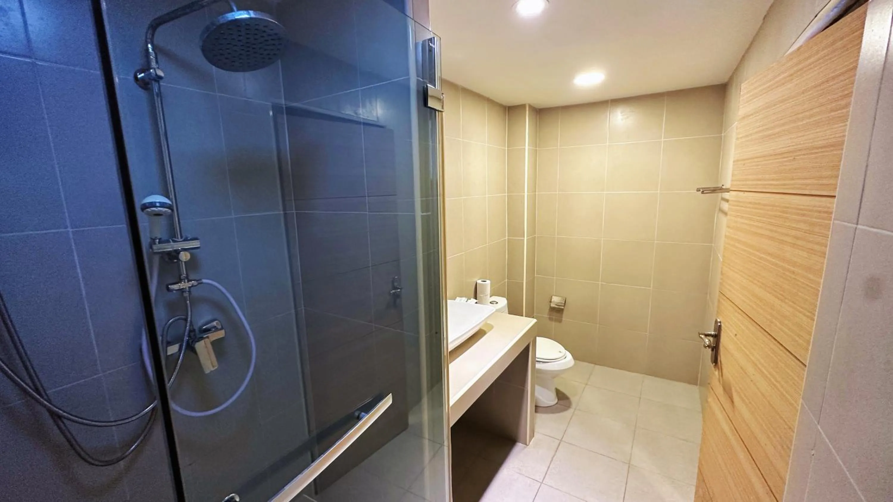 Bathroom in Key酒店@古城中心店