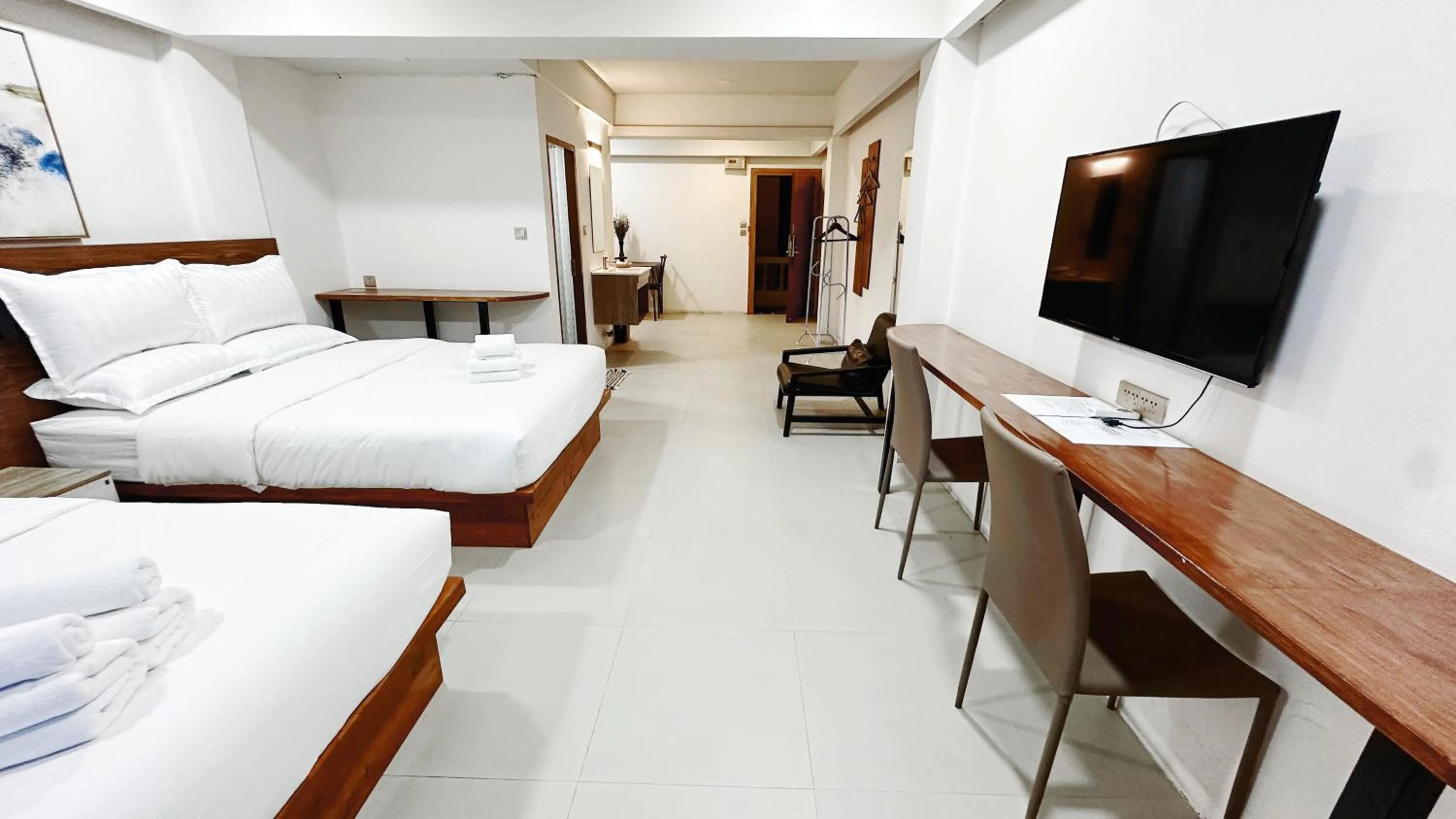 Photo of the whole room, Bed in Key酒店@古城中心店