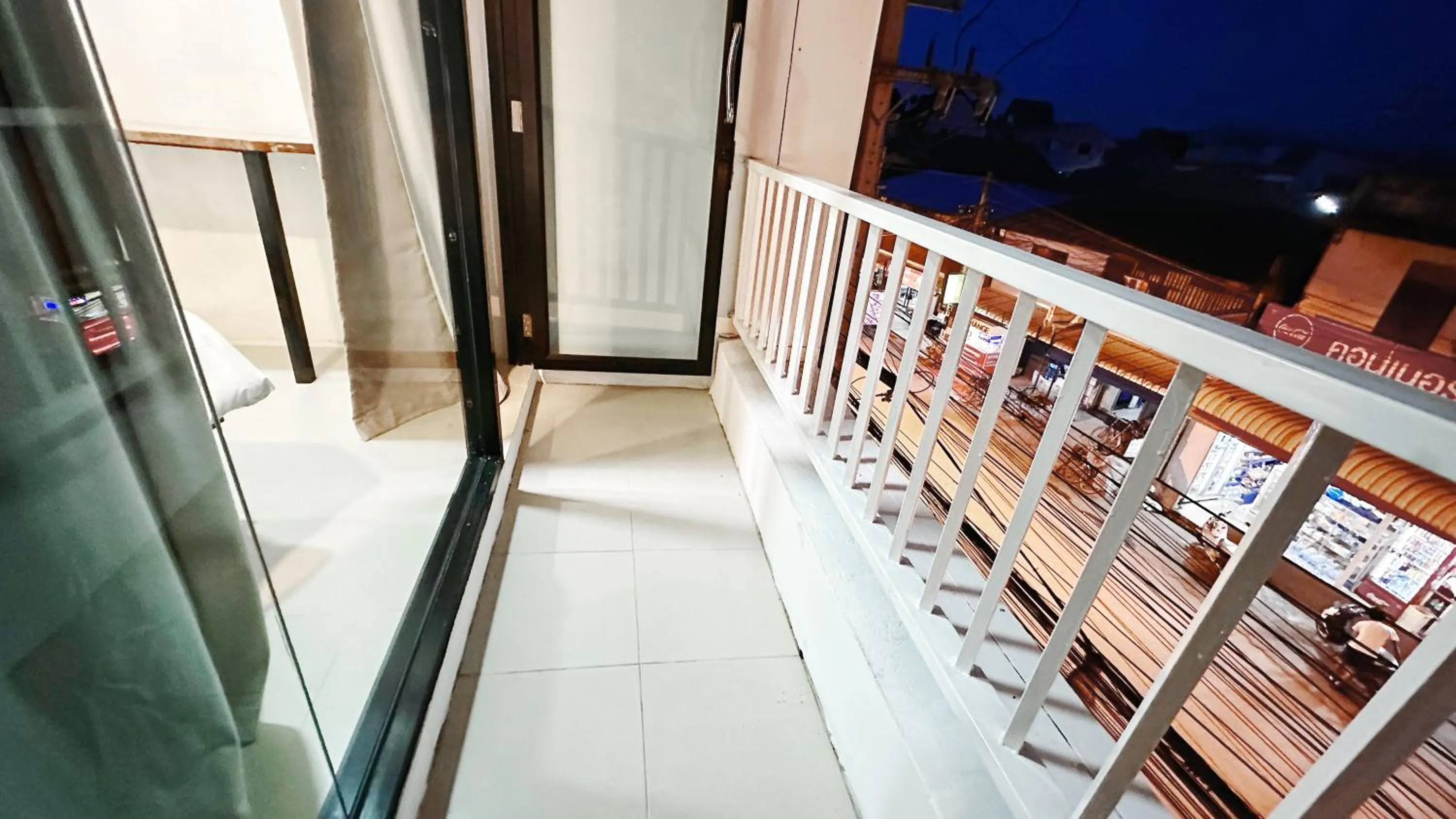 Balcony/Terrace in Key酒店@古城中心店