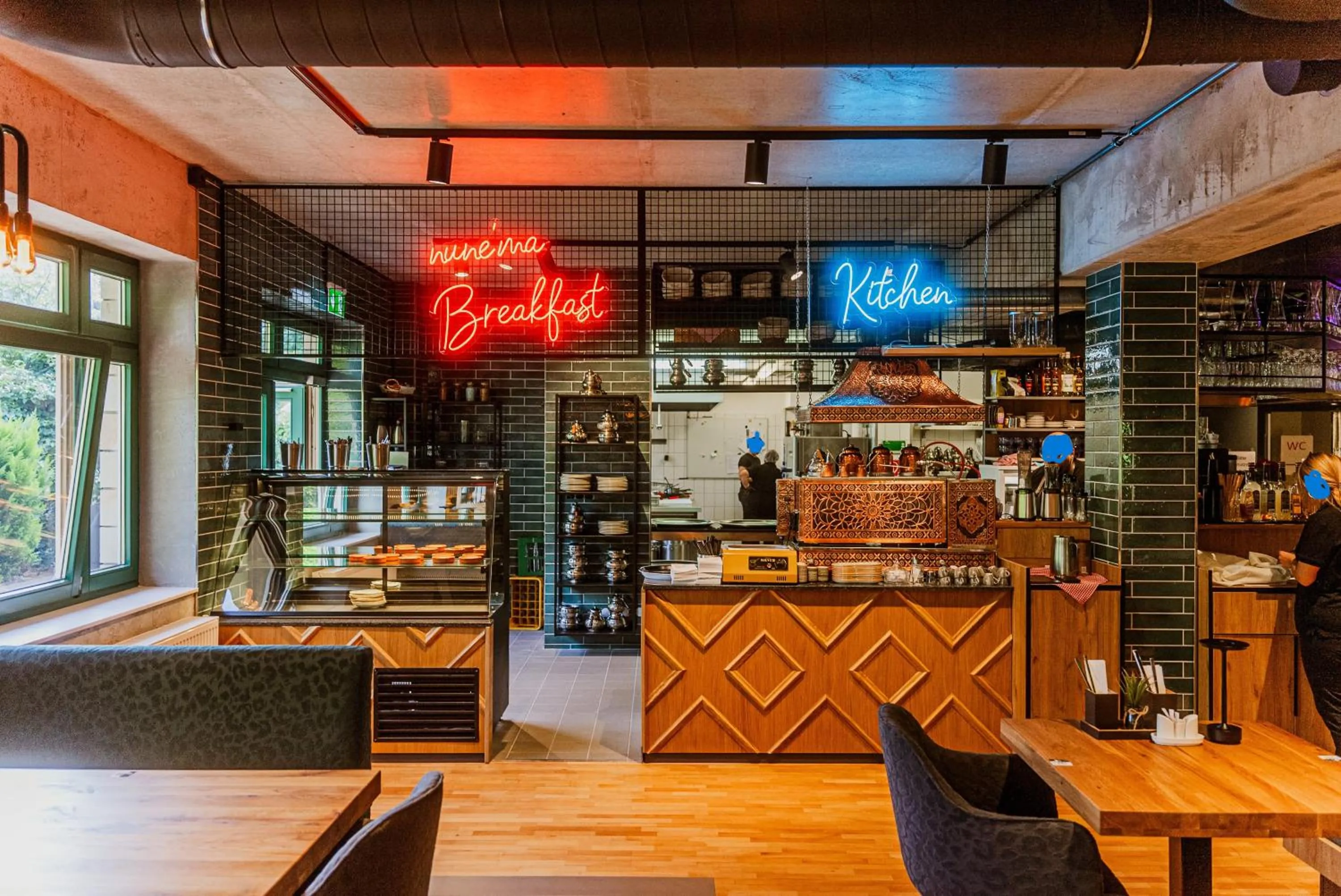 Restaurant/places to eat in Hotel CityHome am Kurpark