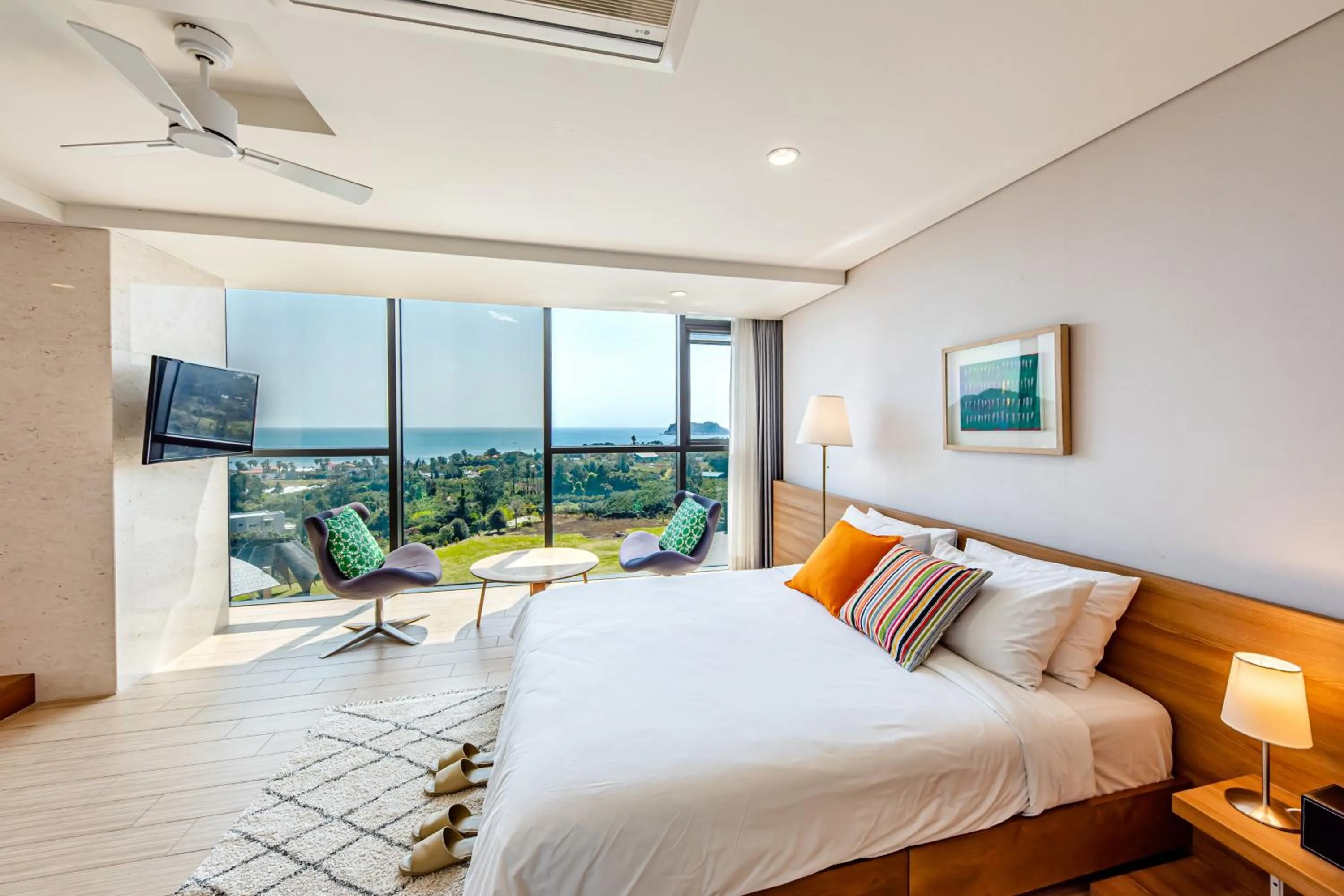 Bed in Jeju Bom stay & Art Gallery