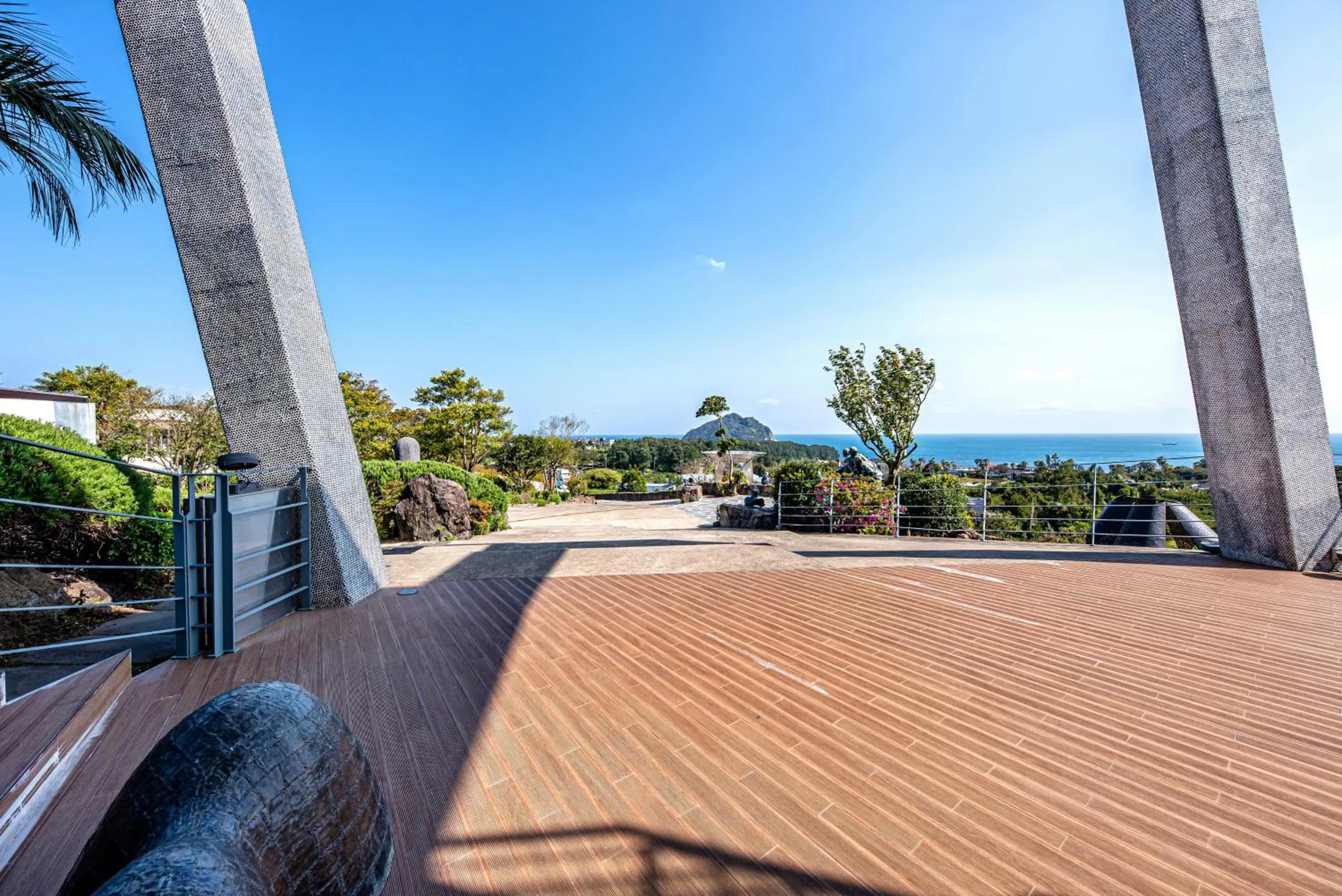 Property building in Jeju Bom stay & Art Gallery