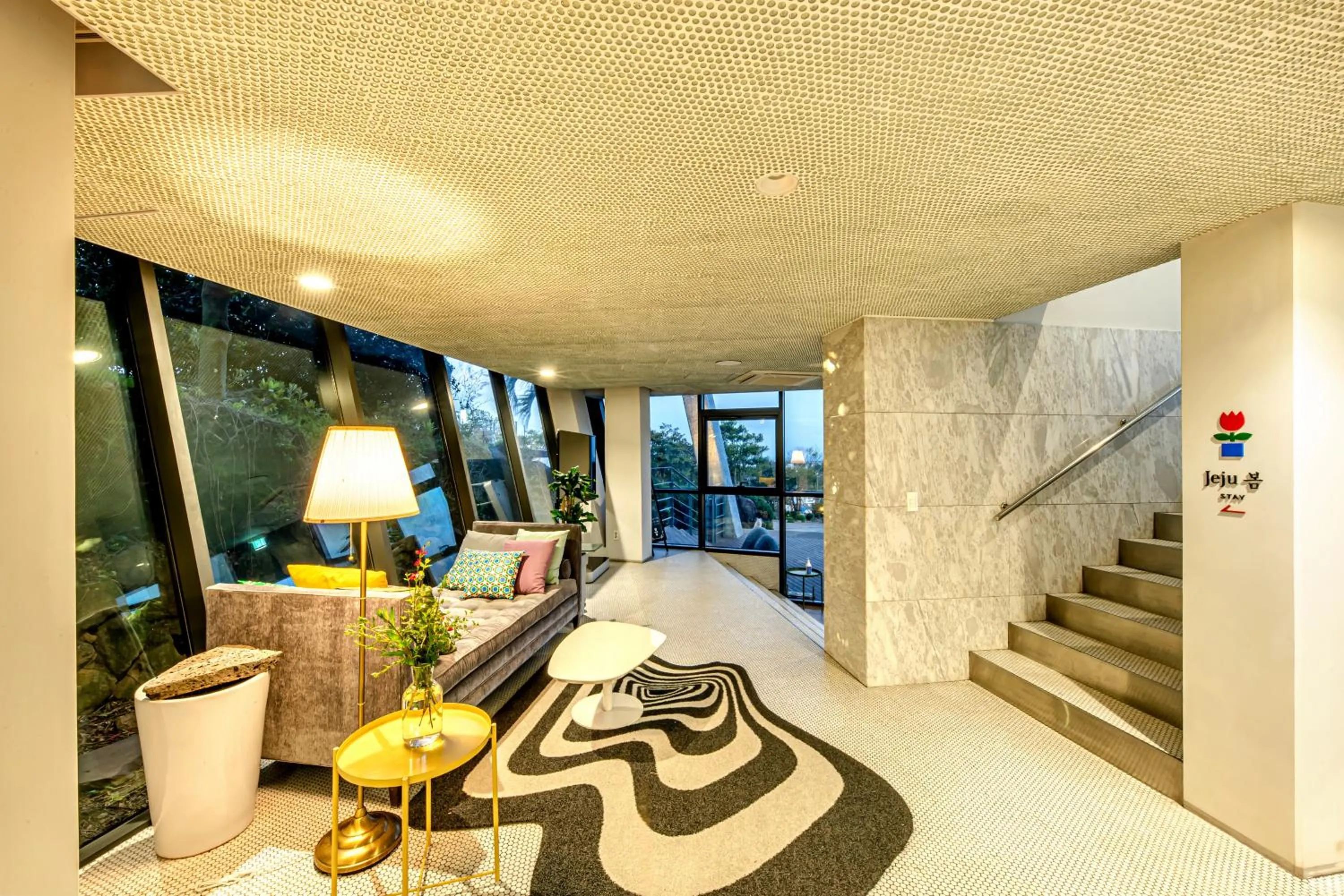 Facade/entrance in Jeju Bom stay & Art Gallery