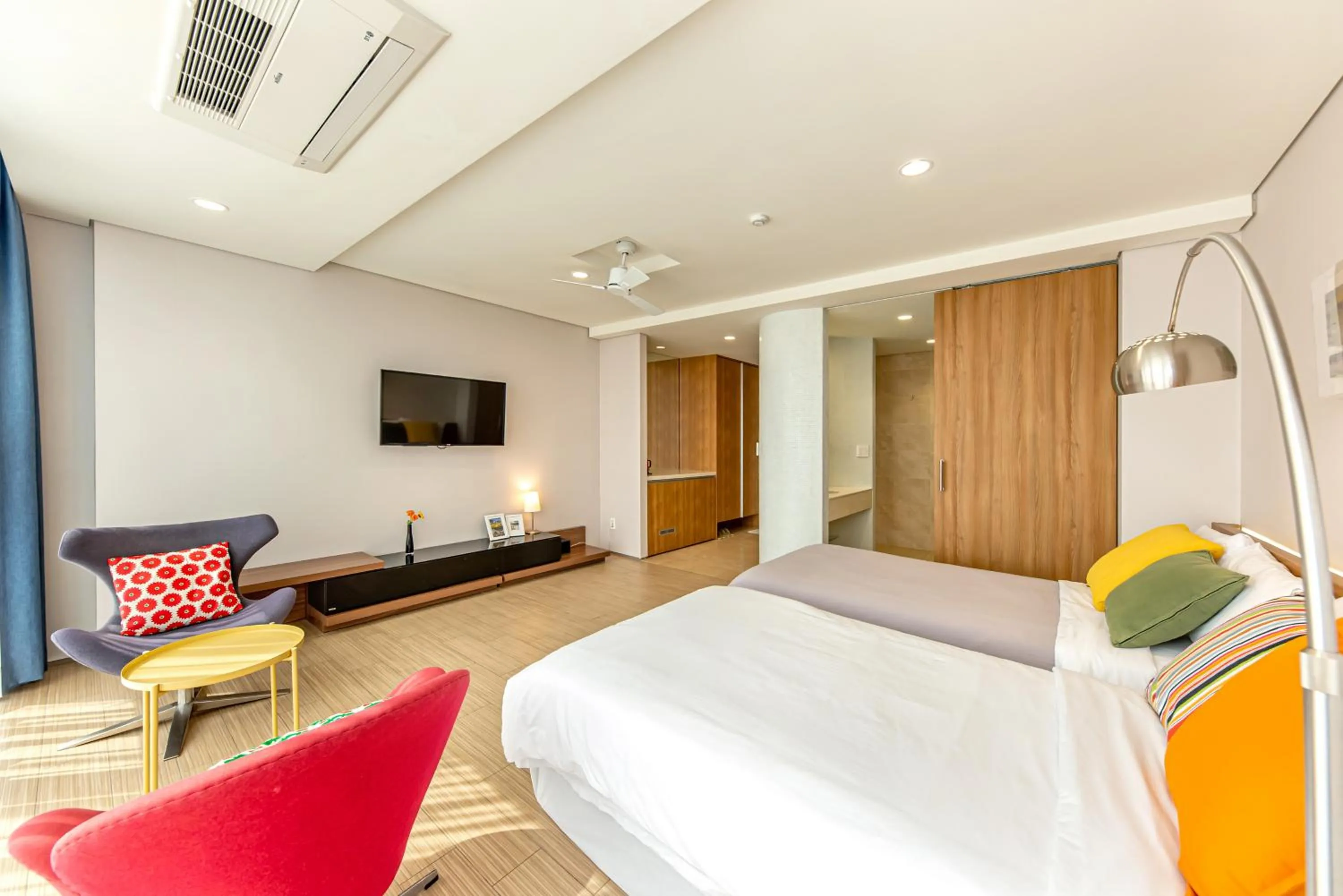 Bed in Jeju Bom stay & Art Gallery