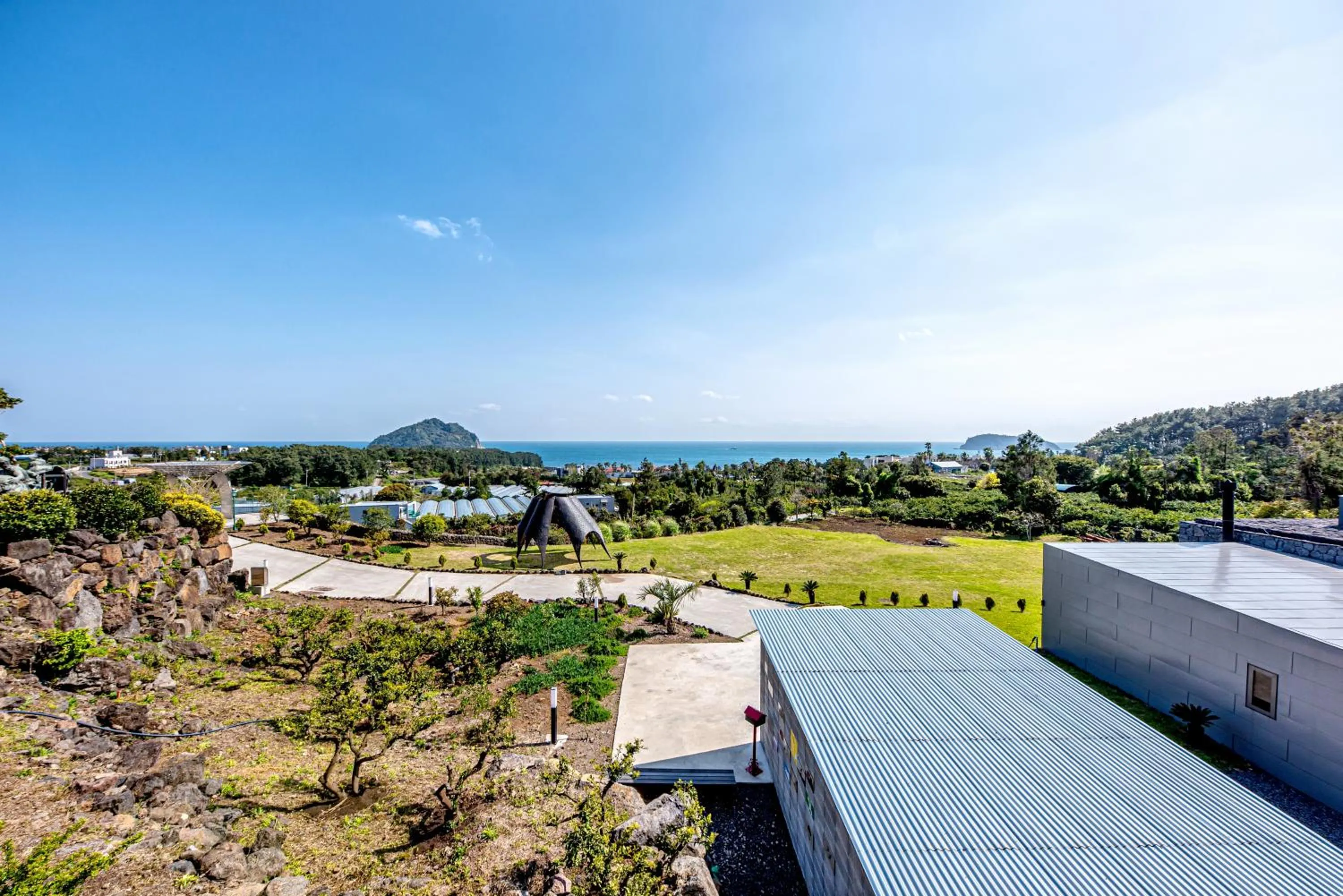 Neighbourhood in Jeju Bom stay & Art Gallery