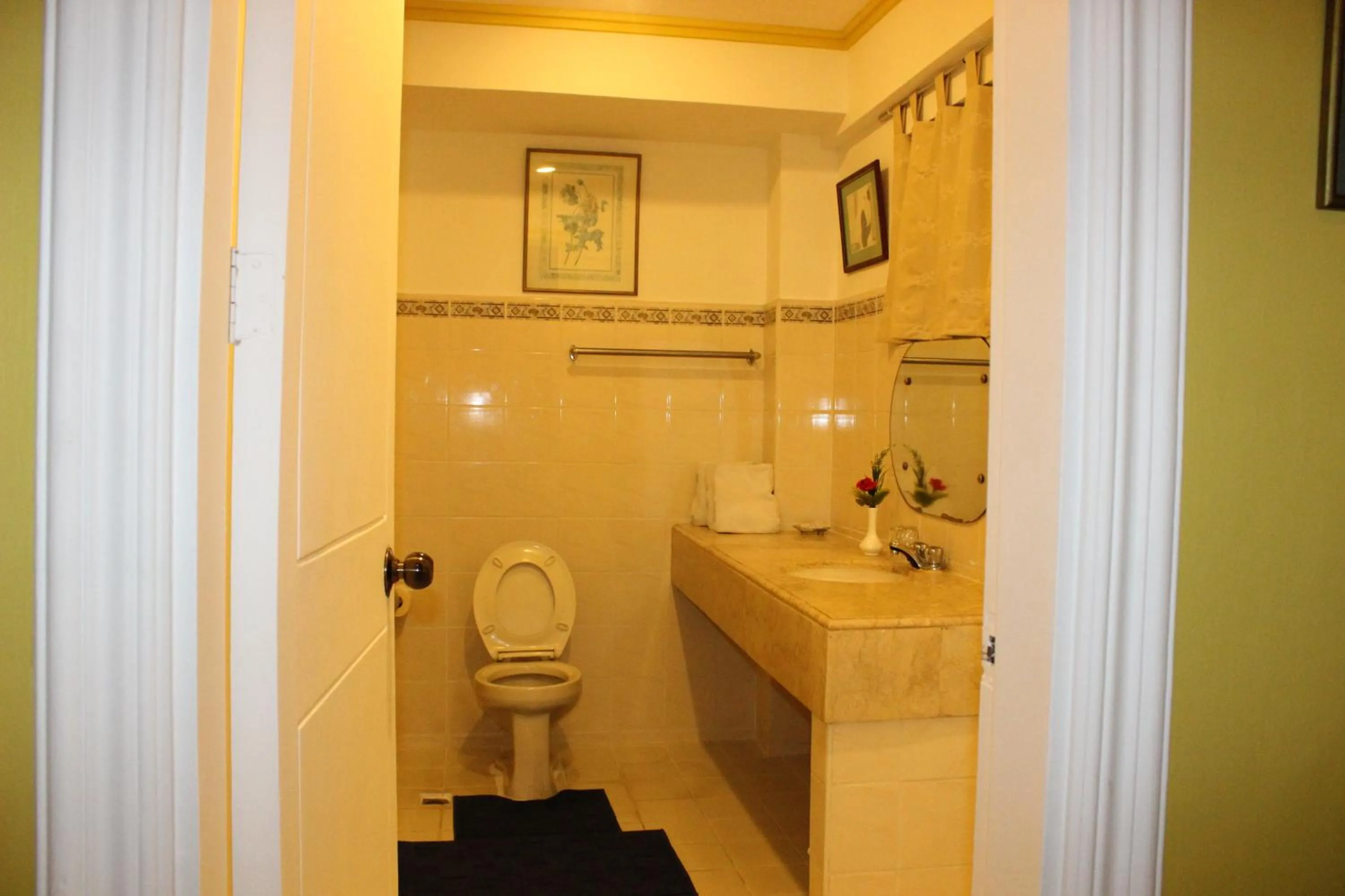 Shower in Hotel Galleria