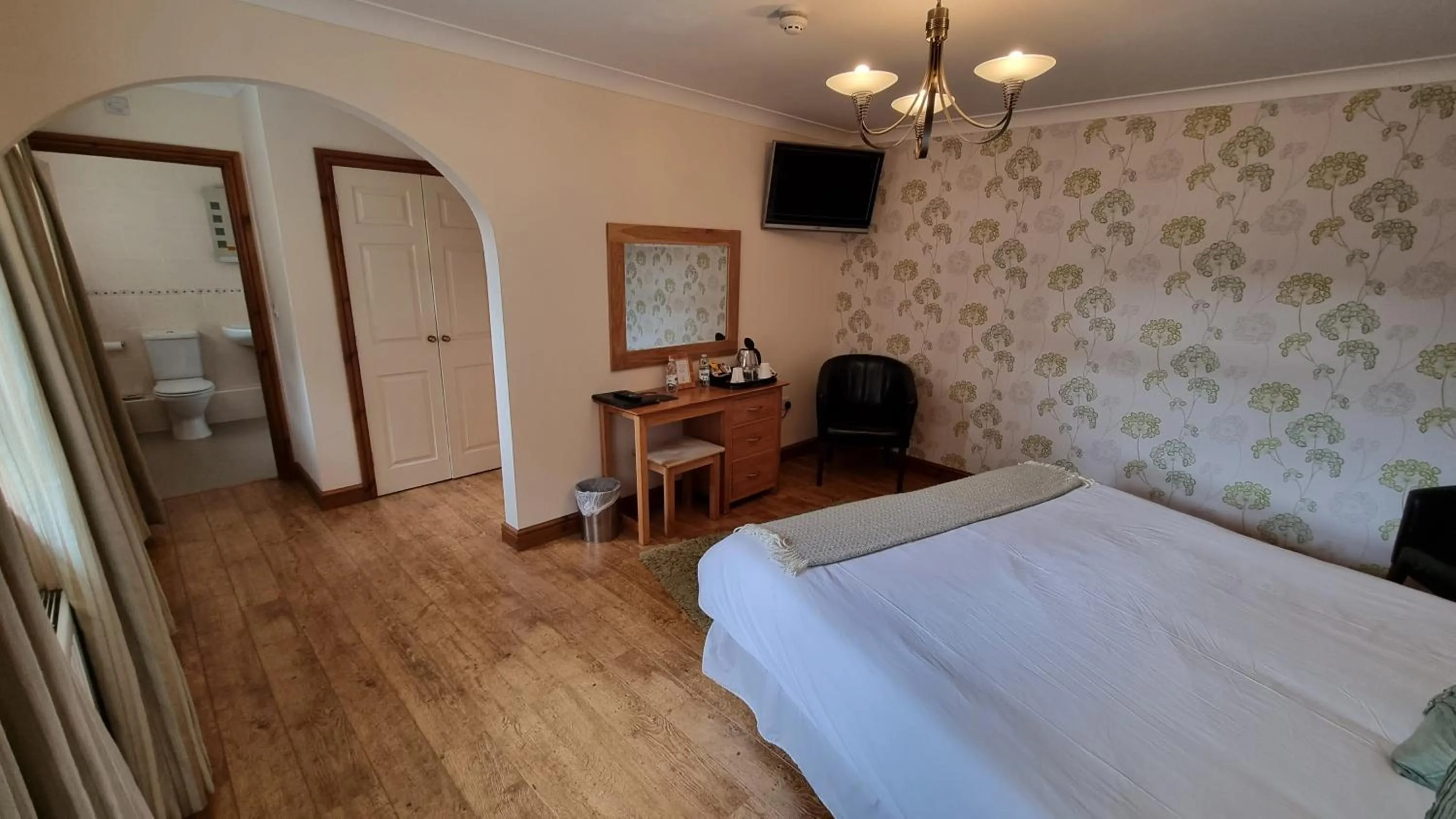 Photo of the whole room in Bell Country Inn