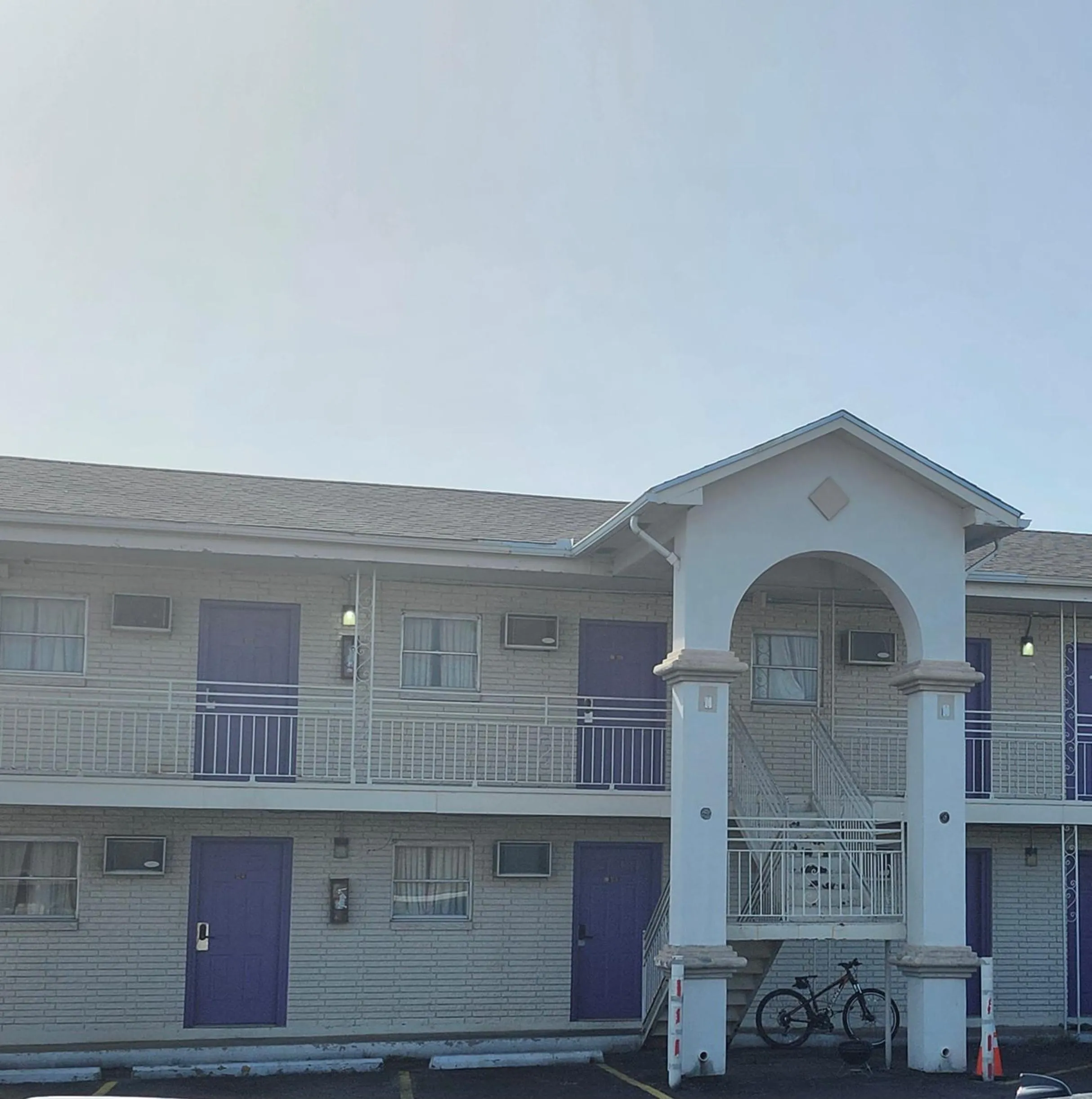 Friendship Inn Hotel