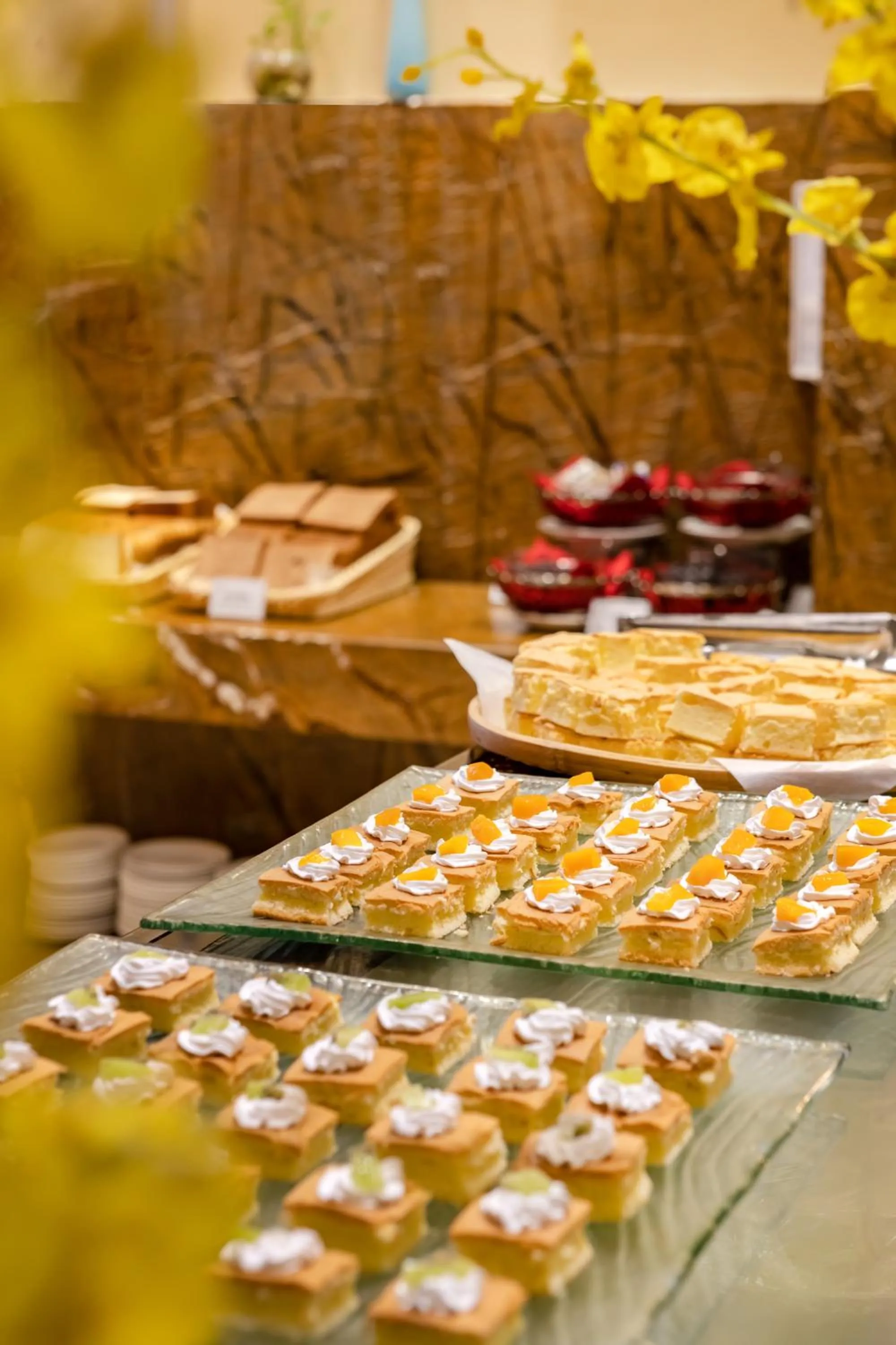 Restaurant/places to eat in Sanya Seacube Holiday Hotel